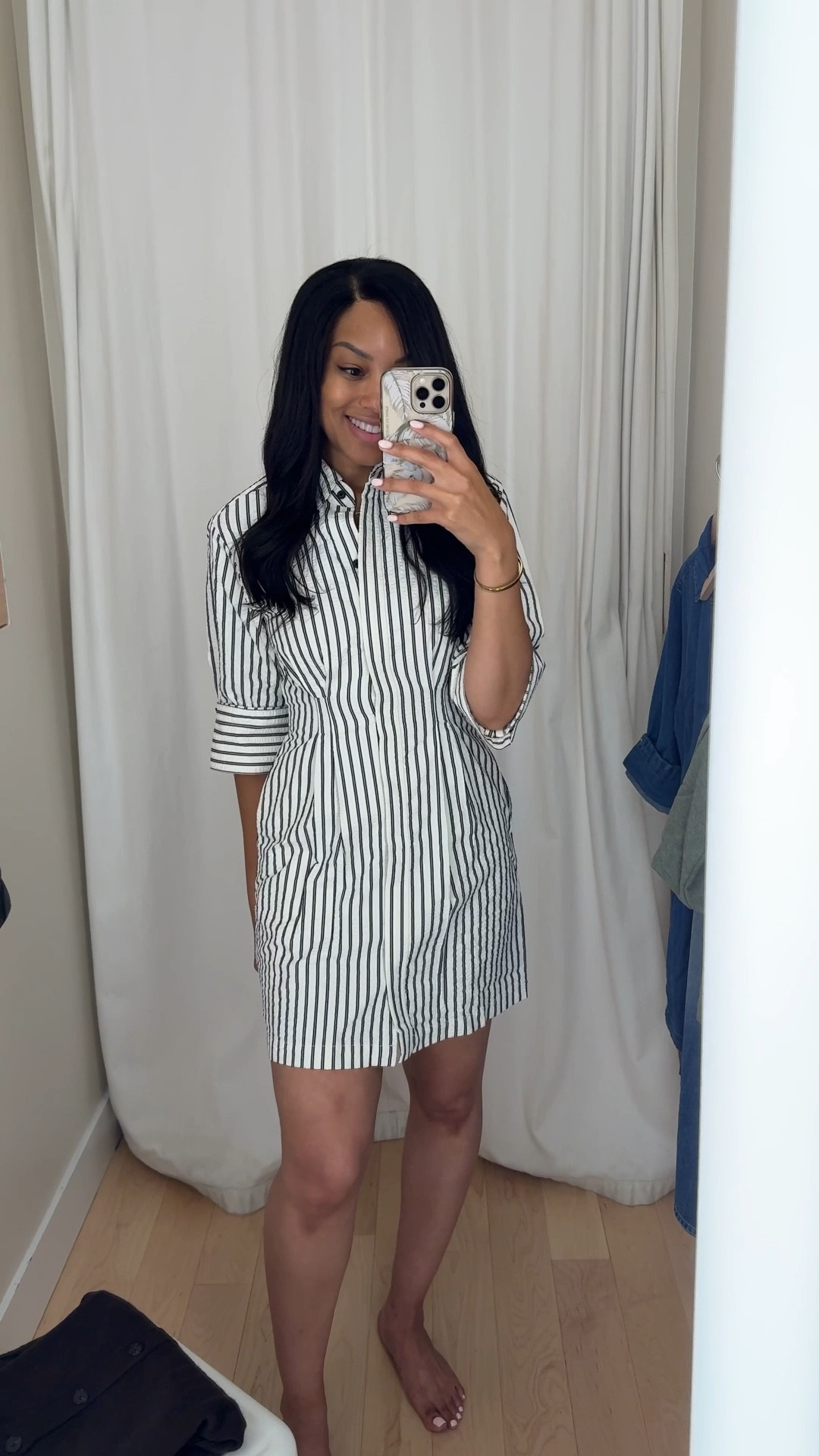 😍 XS in Madewell Tucked Mini Shirtdress 

Madewell, shirtdress, seersucker, classic, lightweight, stretchy, fall dress 

#LTKxMadewell #LTKStyleTip