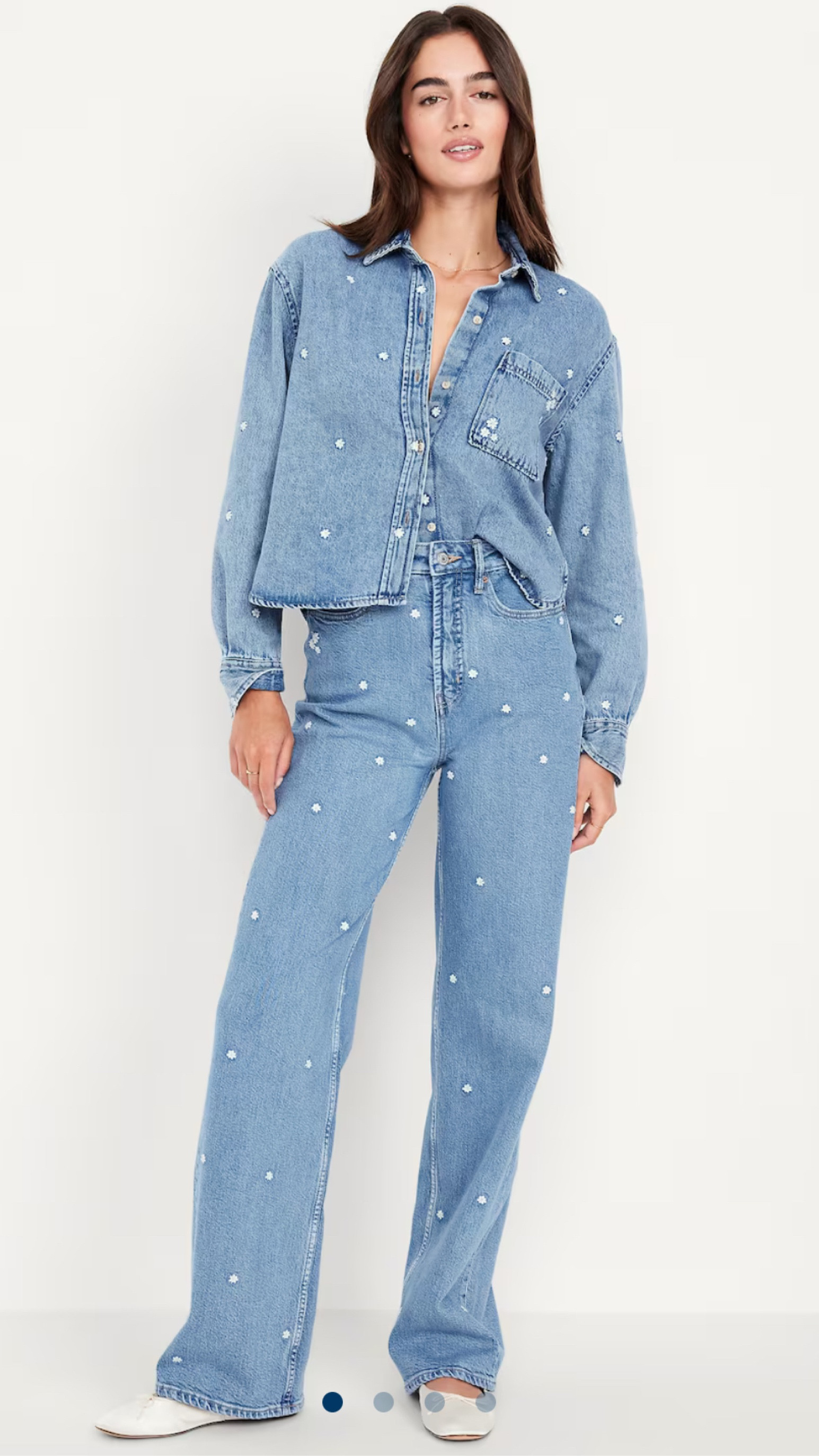 New arrivals from Old Navy! This flower embroidered outfit is so cute!

#LTKFindsUnder100 #LTKOver40