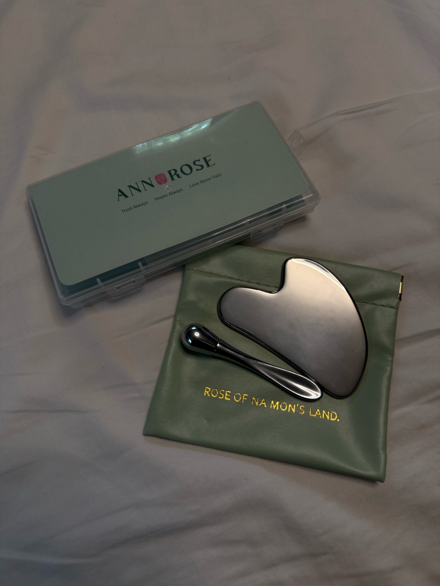 This stainless steel gua sha set has been so helpful with lymphatic drainage and helps depuffs my face! 

It’s part of the Amazon Prime Sale and also comes in three variety of sets depending on your needs!

#LTKgrwm #LTKBeauty #LTKSaleAlert