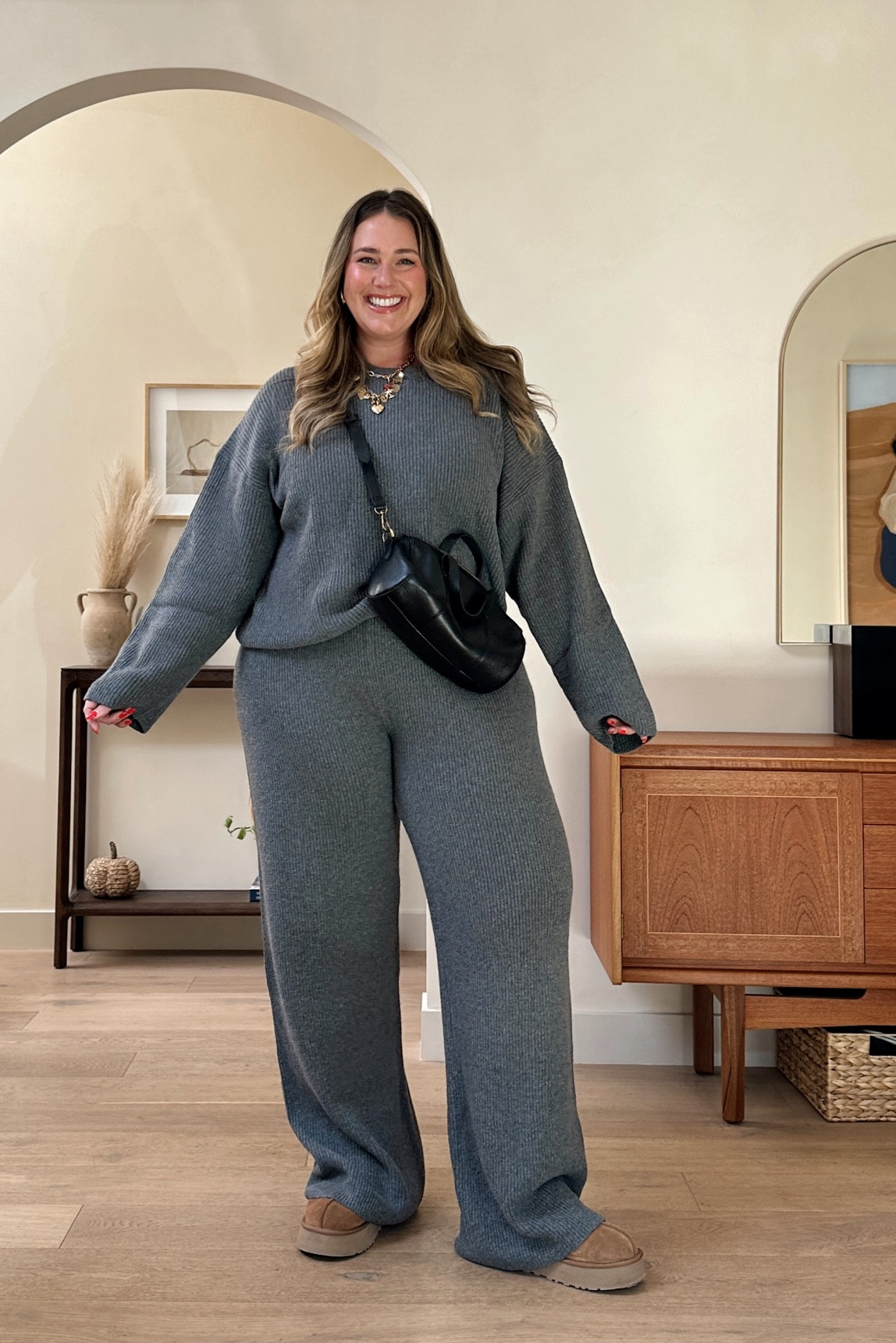 The softest coziest chicest set of all time! It would be perfect to wear on Thanksgiving and all fall/winter long!

I’m wearing the XL tall in the pants and they are so long on me (I’m 5’9) and then I got the XL in the top! 

This set comes in 5 other colorways and this colorway is on sale! 

#LTKplussize #midsizefashion

#LTKSeasonal #LTKMidsize #LTKHoliday