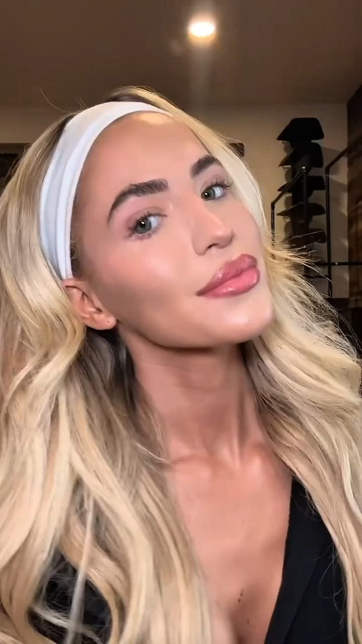 If you’ve been wanting that effortless “put-together” look without doing your makeup every day, this brow + lash tint kit is a game changer ✨

I love anything that makes my beauty routine easier while still giving that effortless look, and this is exactly that. It’s perfect for enhancing your natural brows and lashes so you can wake up looking more put-together with zero effort.

Whether you’re traveling, on a busy schedule, or just want a low-maintenance beauty routine, this at-home tinting kit is one of those products you’ll keep reaching for! 🤍 

 #BrowTint #LashTint #EyebrowRoutine #LashRoutine #BeautyTips #NoMakeupMakeup #EffortlessBeauty #BeautyHack #AtHomeBeauty #CleanGirlAesthetic #LTKBeauty #LTKFinds #LTKStyle #MakeupRoutine