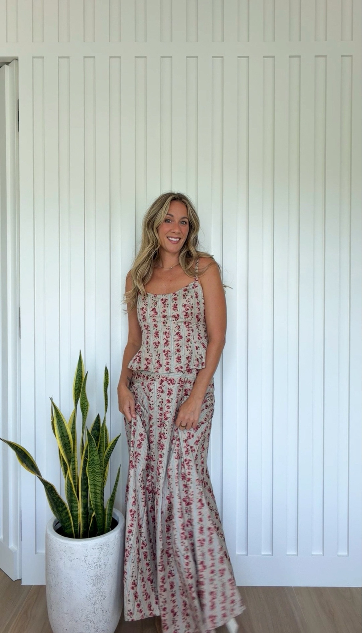 Abercrombie, floral maxi skirt and matching top, wearing a small long in the ski skirt and a small in the top

#LTKgrwm #LTKootd #LTKSaleAlert
