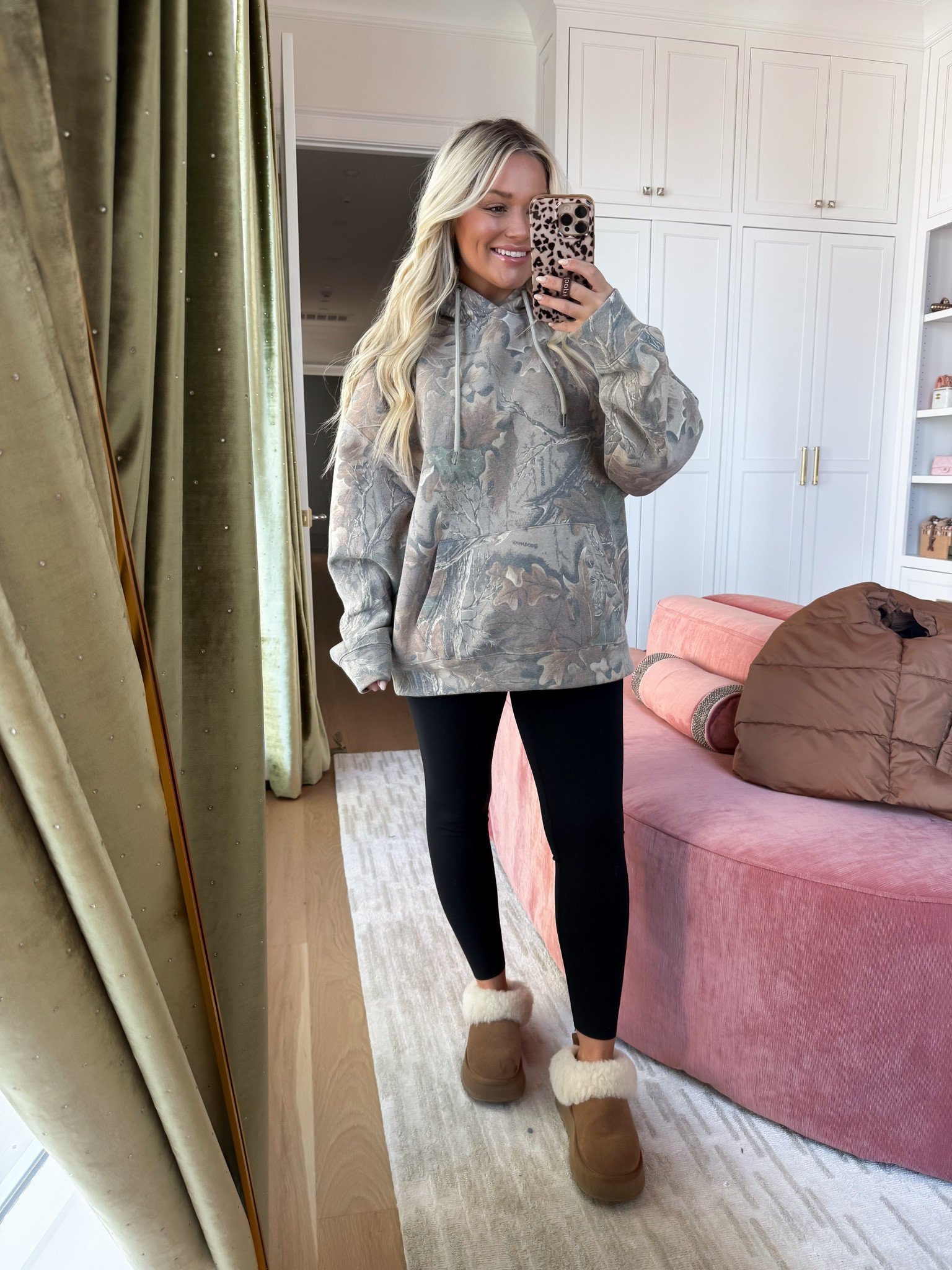 this camo hoodie is so cozy @Belk 

 