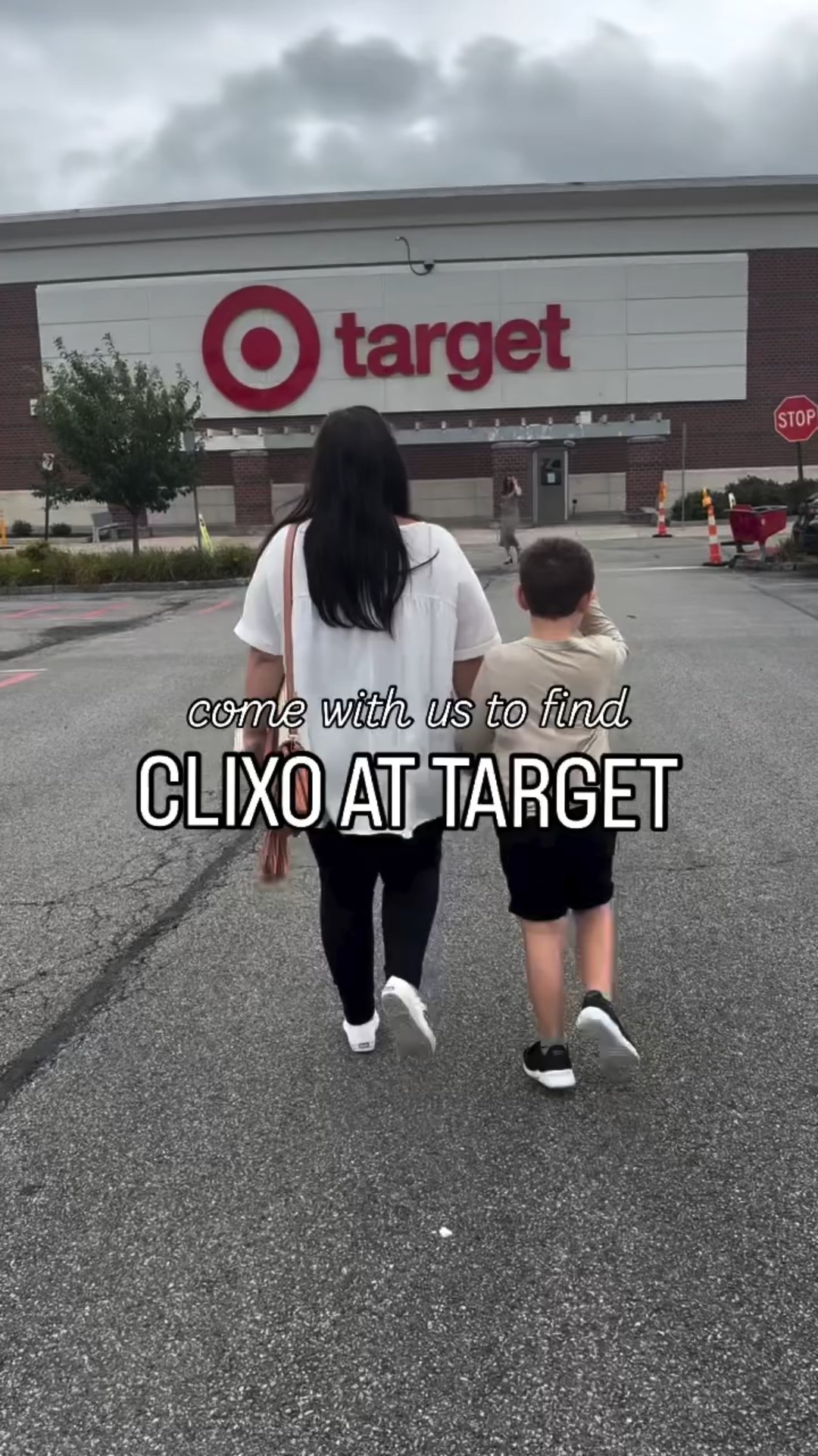 when play just clicks 🙌🏻 #sponsored have you heard? @my_clixo is now available at @target! these flexible magnetic pieces open up your imagination for endless hours of STEAM fun! the Grab & Go pack comes with 15 pieces in 7 different shapes stored in a reusable container perfect for traveling! start your collection or add-on with the Tiny & Mighty packs in a variety of colors (including glow in the dark!) for even more creations! 

✨In Hunter’s exact words, “These are so fun to play with and magnet-y! I can’t stop playing! You should buy your own! Have fun!” 🥰😂 #clixo #target

#STEAMtoys #STEAMeducation #playmorelearnmore #playmore #learningthroughplay #learnthroughplay #playmatters #intentionalplay #njmomblogger #momblogger #momapproved #playlearning #playlearngrow #giftideasforkids #learningtoys #educationalgifts #educationaltoys #steamplay