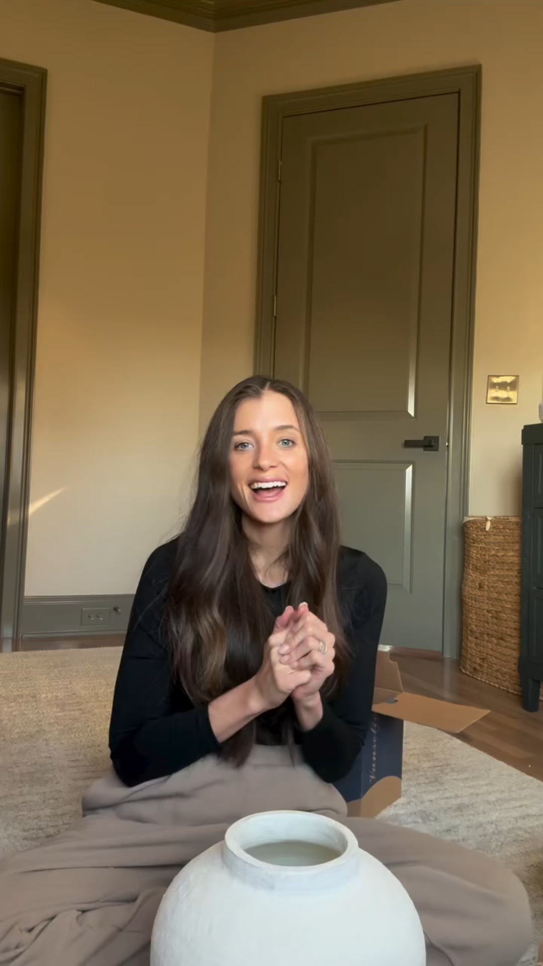 Hands down best home decor haul I’ve EVER DONE. thank you @amazon !! Shouting this one for the people in the back !! 🗣️

Comment SHOP if you’re in the market for some styling pieces. This haul is for you 🤍 think curated, beautiful but at an amazing price