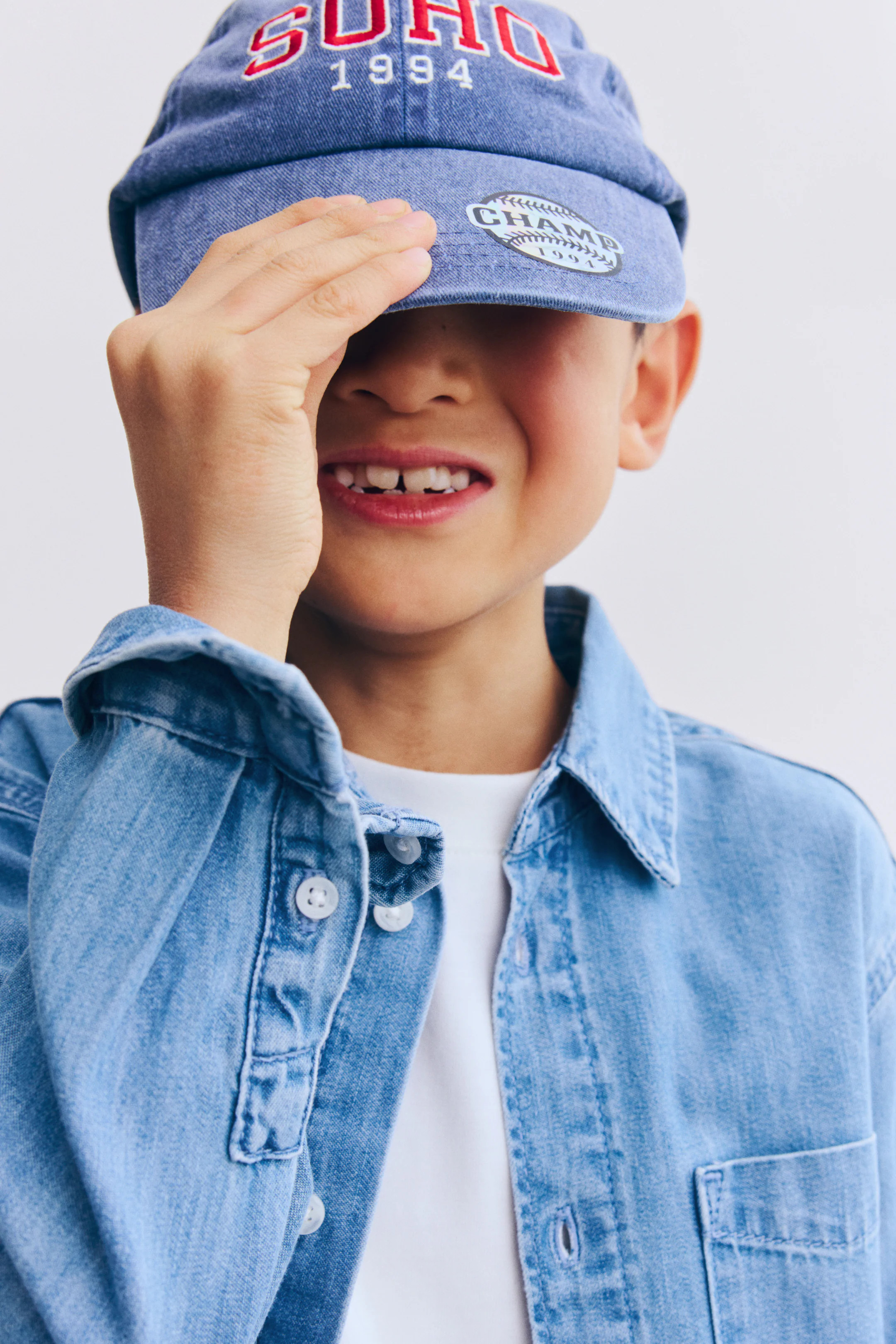 Jeanshemd aus Baumwolle | H&M (DE, AT, CH, NL, FI)