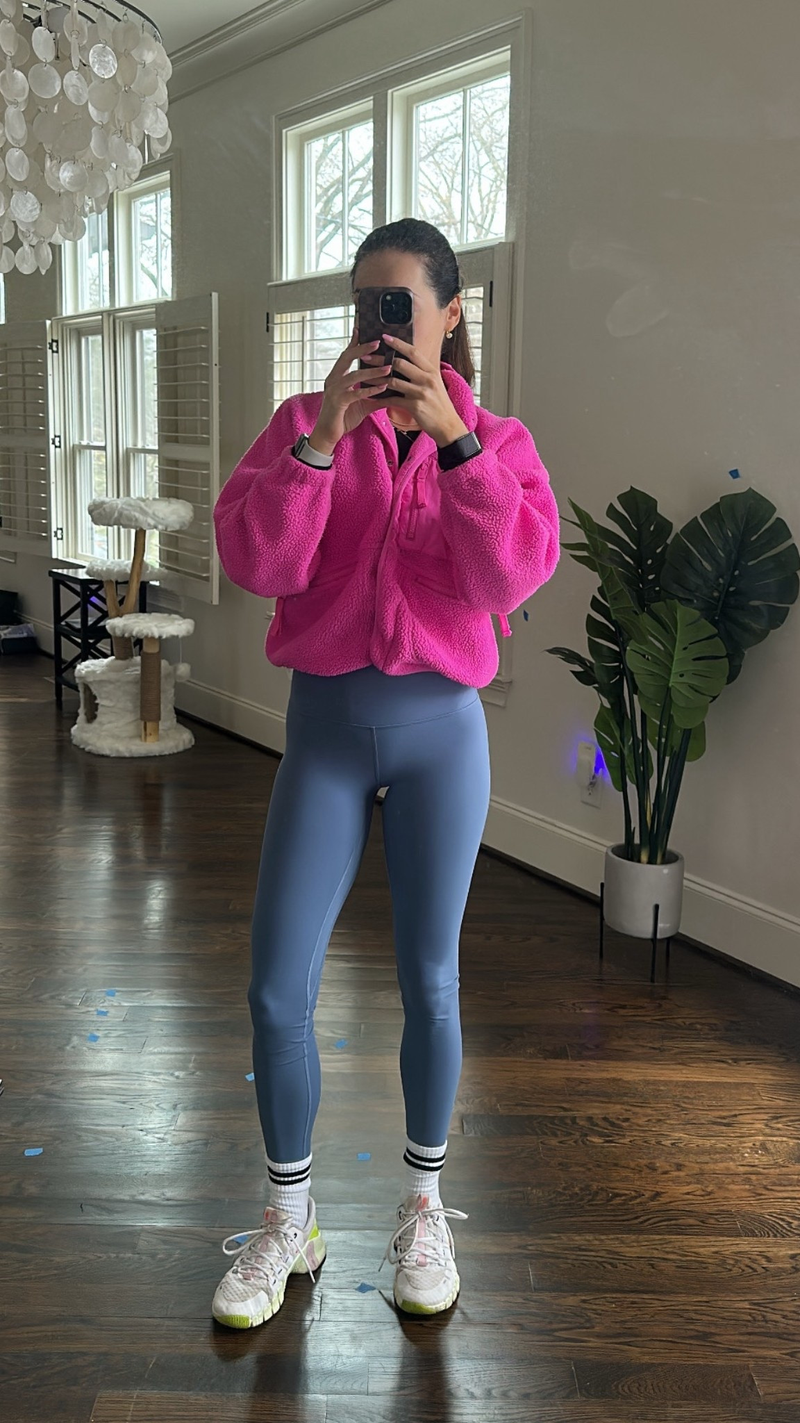Athleisure
Errands ootd

Exact Free People Movement Hit The Slopes Fleece Jacket color is old, but I linked others!

#LTKootd