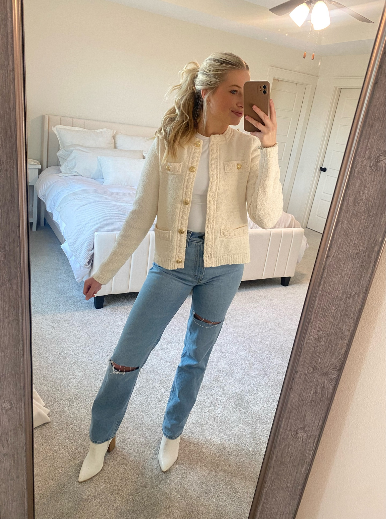 Cute fall/winter outfit idea! Love this jacket! 

#LTKfindsunder100 #LTKSeasonal #LTKstyletip