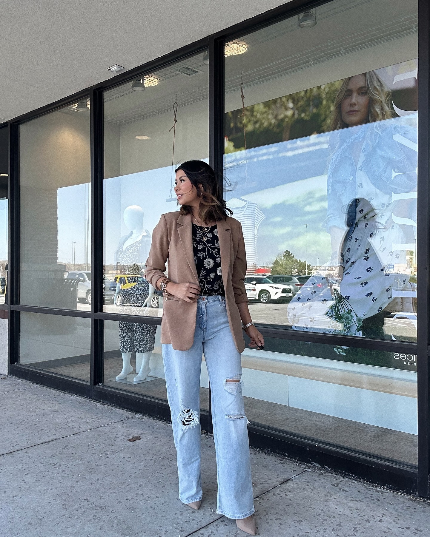 🤍

🏷️ OOTD, daily style, style inspo, pinterest style, pinterest inspired, pinterest aesthetic, 2025 trends, minimal style, neutral fashion @maurices #mbassador #discovermaurices #ltkblogger #ltkshop #ltkstyle #topcity #topekakansas #visittopeka #chicoutfit #retailleader