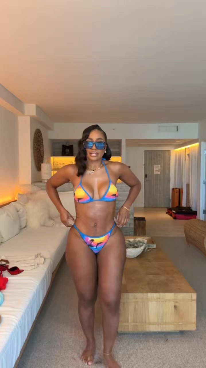 Vacation swim look style inspo! Under $40 bikini find! 

#LTKMidsize #LTKSwim #LTKootd