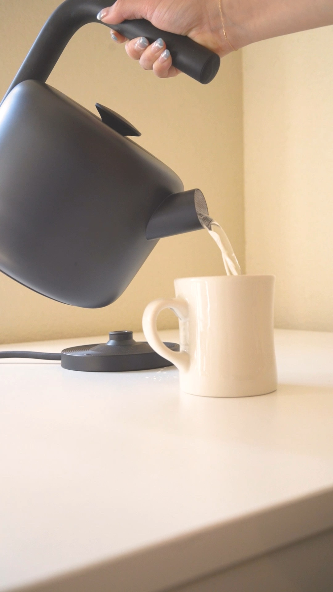 I absolutely love making tea for myself, especially on cold cozy mornings when I want a pick me up. This aesthetic modern cottage core tea pot is not only pretty, but also is the perfect way to make hot water for my tea every day

#LTKhome #LTKVideo #LTKGiftGuide