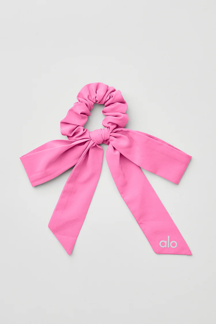 Love Knots Tie Scrunchie | Alo Yoga (US)