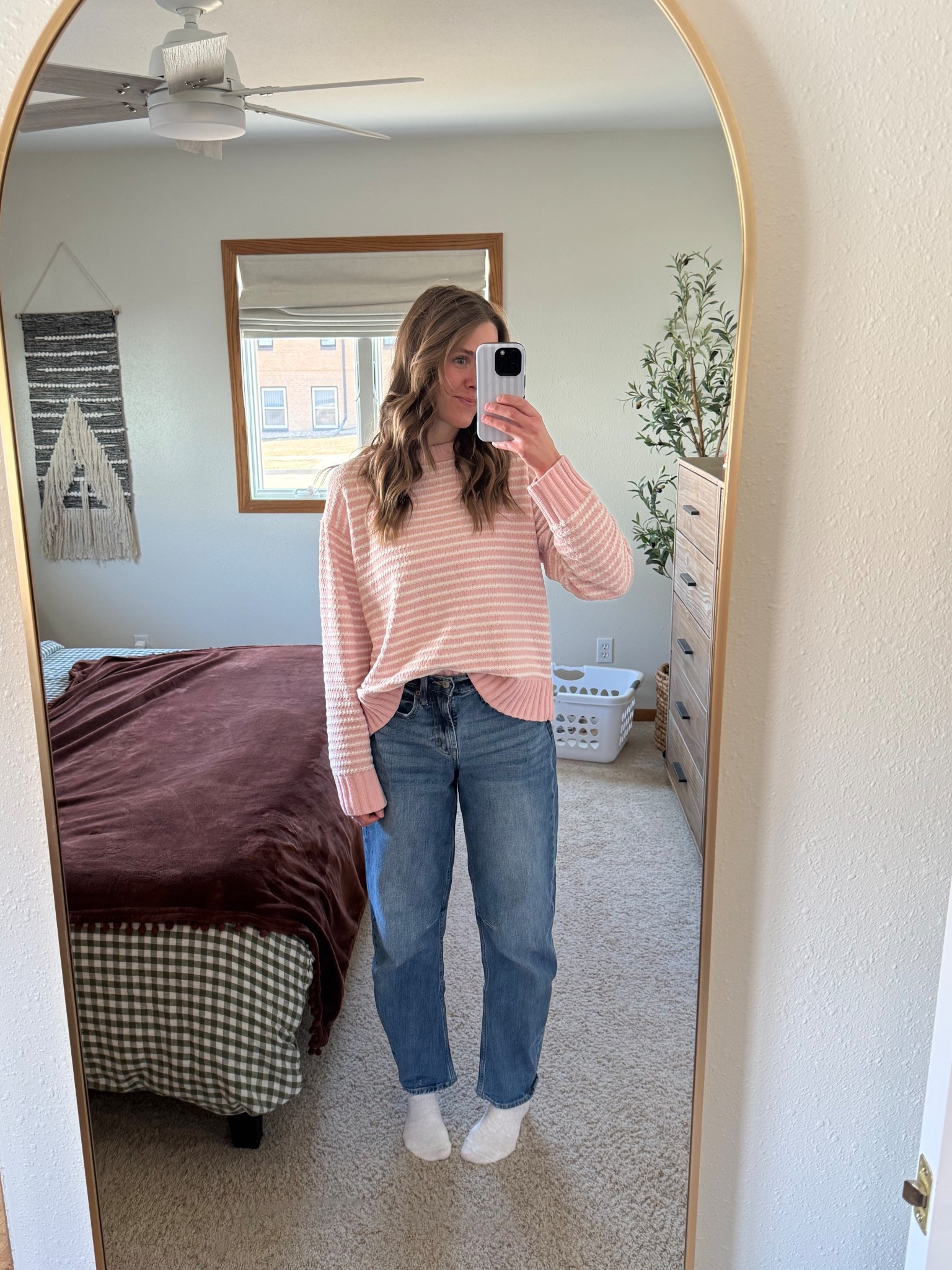 barrel jeans that are actually long enough?? yes please! and love the is sweater for spring!!!

#LTKmomlife #LTKSaleAlert #LTKootd