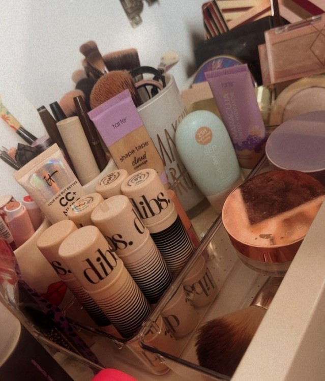 Makeup has always been a hidden passion of mine. It’s something I don’t feel like I need, but it’s something I absolutely enjoy doing! 🎨💄 Recently, I’ve discovered what truly works for my skin, and I’ve found brands that genuinely support their clients. It’s been a fun journey of learning and experimenting! ✨

What I use recently:
IT Cosmetics
Tarte Cosmetics
Dibs Beauty

What’s your go-to makeup product?

#MakeupLove #HiddenPassion #Beauty