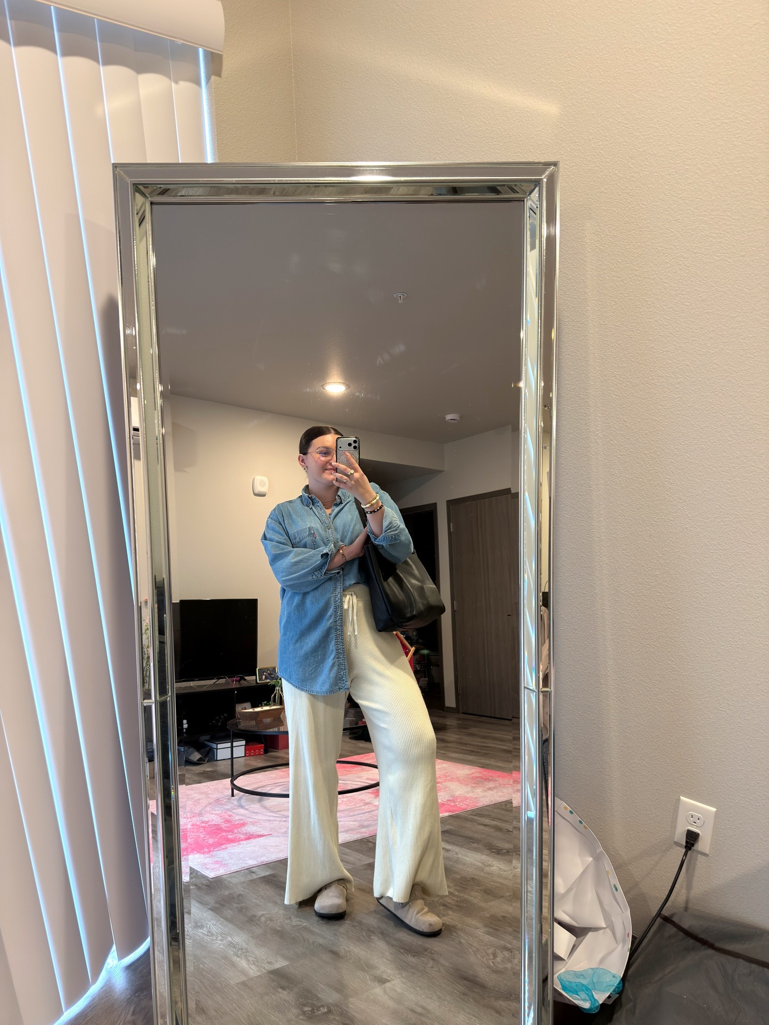 Comfy and cozy pre spring outfit! I loveee my knit pants, they’re so easy for work and play!

I’m wearing a men’s XL top, size L pants and size 9 clogs 

#LTKMidsize #LTKootd #LTKWorkwear