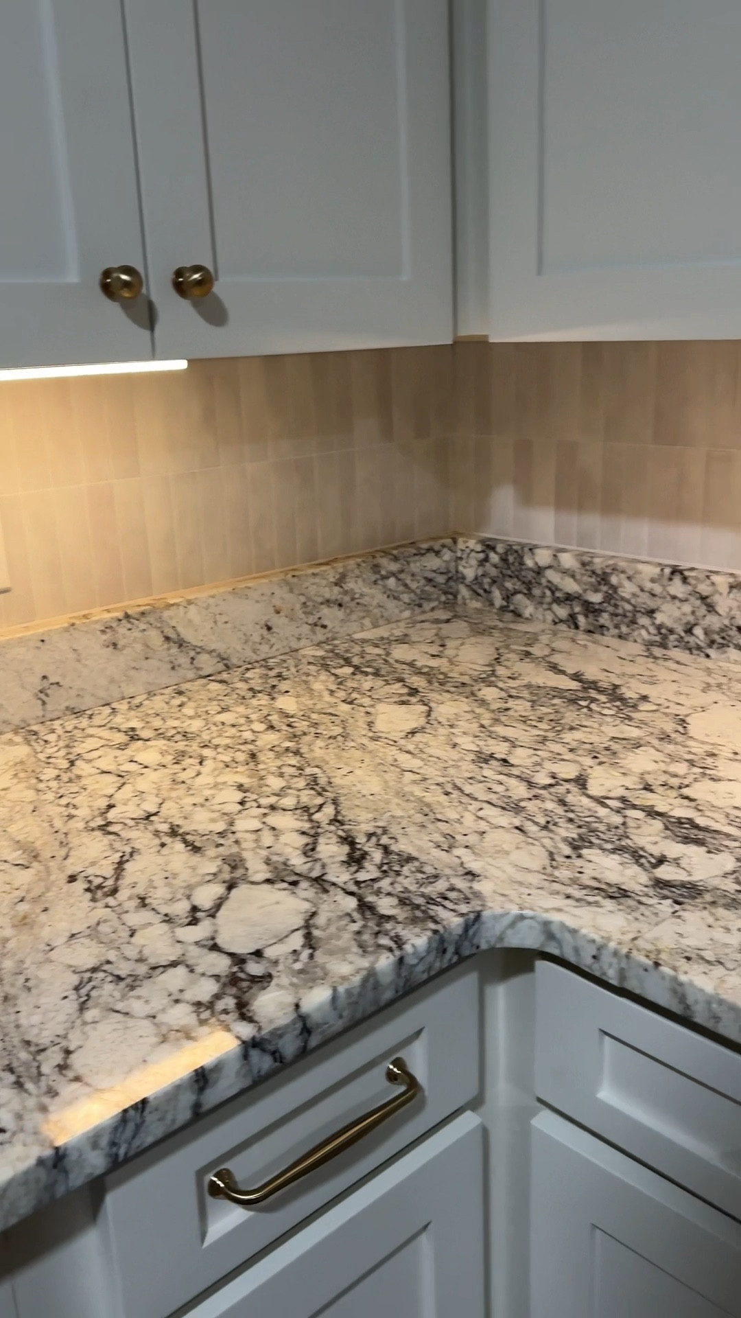 Peel & stick tile backsplash for the win! 

#LTKHome