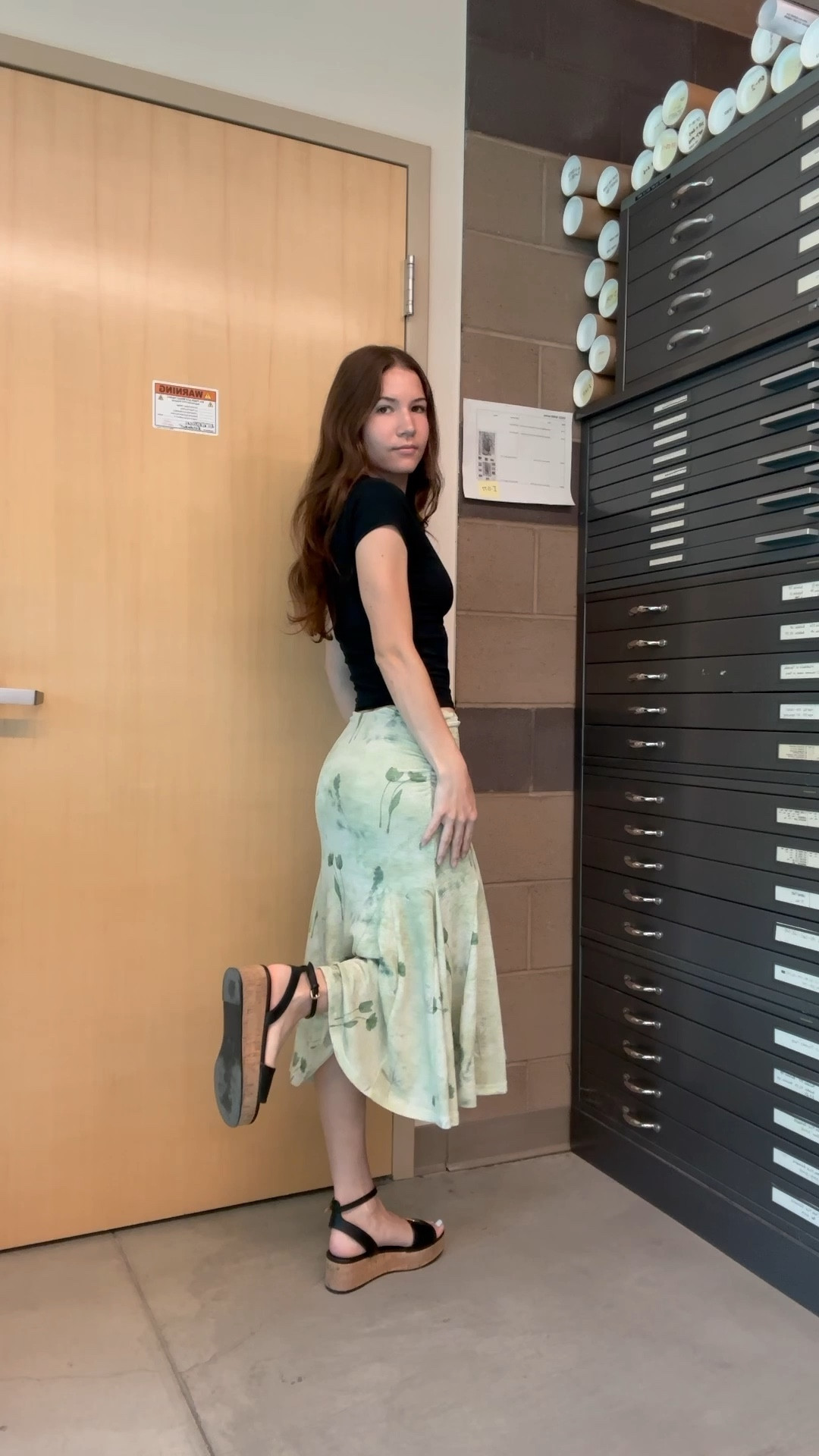 princess polly has the best skirts 🫶🏻

#LTKWorkwear #LTKStyleTip #LTKPetite