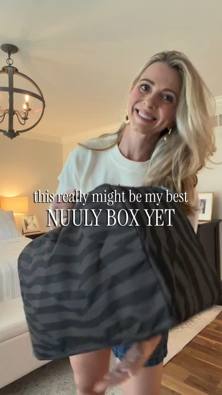 Trying to decide how I’m supposed to send any of these back because this might actually be my best Nuuly box yet 🫣✨

I love being able to try statement pieces, vacation looks, and fun summer outfits without committing to buying everything full price. And the sailboat dress? Almost bought it in store, then saw it on Nuuly! Immediately yes.

Which look was your favorite? ☀️

@nuuly @shopnuuly
#nuulypartner #nuuly #cluubnuuly #momstyle
#summeroutfits