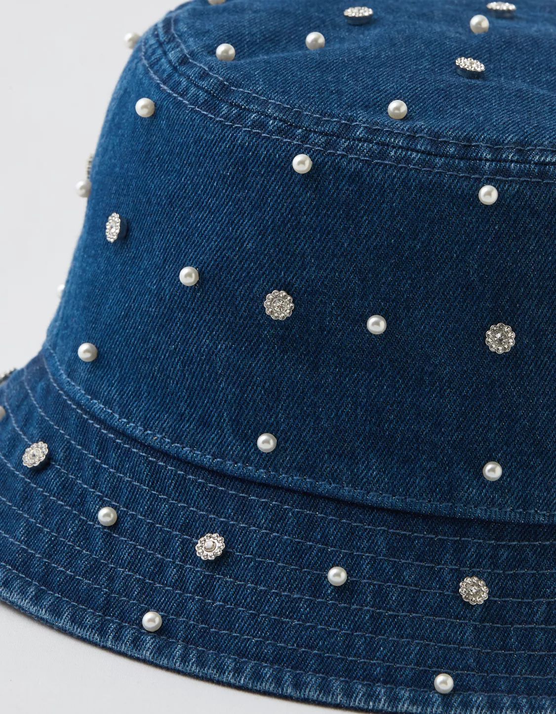 Aerie Pearl Studded Bucket Hat | Aerie