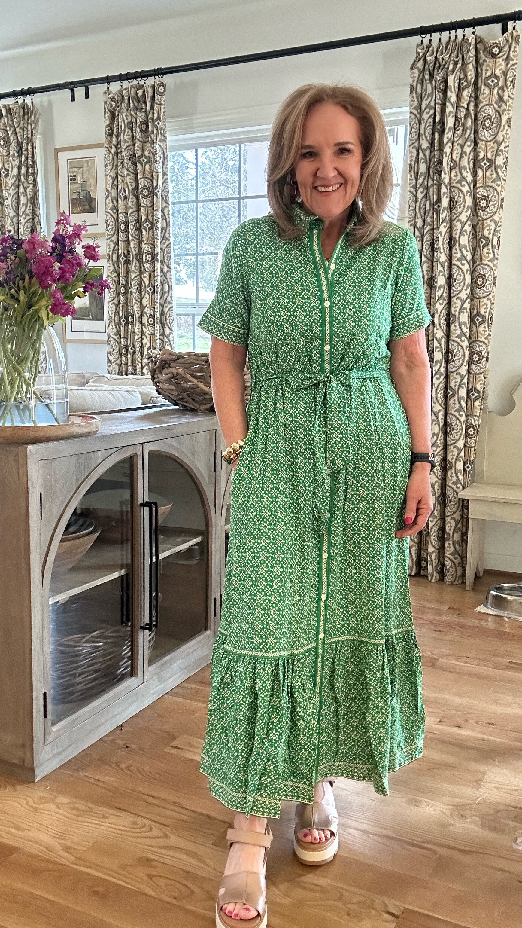 Dress size medium. Big #rackscore
The sandals too. A hint of metallic. 

Vacation dress cruise dress green dress sorel sandals 


#LTKFindsUnder50 #LTKOver40 #LTKWatchNow