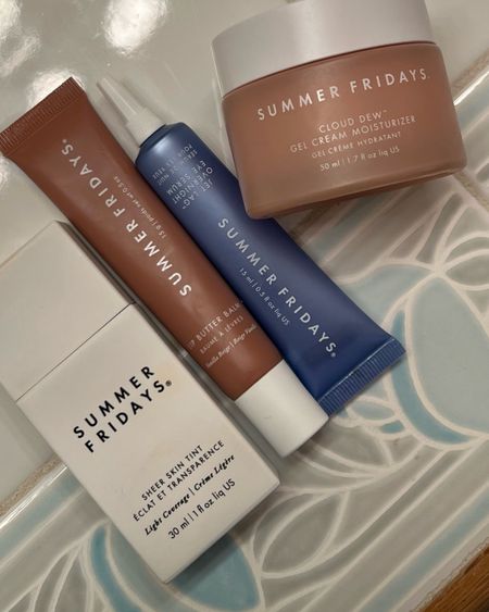 Code: YAYSAVE for $$ off at checkout (sign into Sephora account) Guys this brand is so good!!! Loving their under eye serum at night for extra glowy hydrated soft under eyes + skin tint is the most amazing skin like texture but better. And gloss is popular for a reason it smells amazing and gives the perfect touch of subtle color and shine. 

#summerfridayspartner
#LTKxSephora