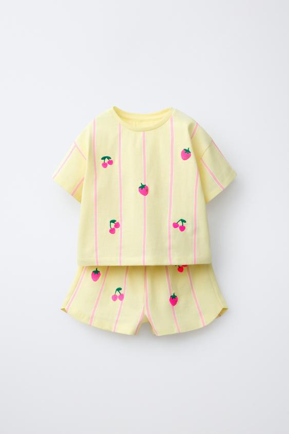 EMBROIDERED FRUIT STRIPED T-SHIRT AND BERMUDA SET | Zara US