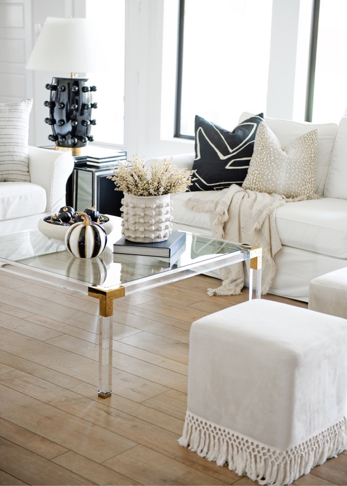 fall decor , home , coffee table , living room , bedroom , halloween decor , home decor , bedding , bathroom , master bedroom  , console table , dining room , dining table ,rug , rugs , nightstand , home office , kitchen, Halloween, holiday, Christmas , tree, lighting, brass, gold, modern, transitional, decor, 

#LTKstyletip #LTKSeasonal #LTKhome