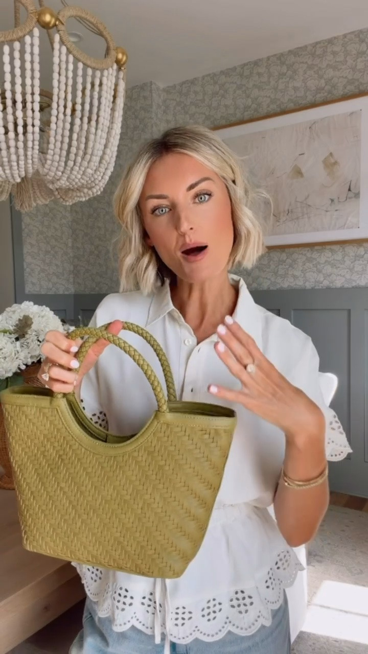 The color of this woven tote! 😍 This is such a fun pop of color and will be great going into the fall! It also comes in a few other colors as well if you don’t love the green! 

Loverly Grey, Target, fall purse, fall accessories, woven purse, Target purse, chartreuse green