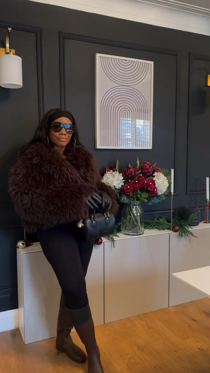 Broken nail and I had to cut my boots to fit these thick calves because I refuse to return them. Happy Friday 😂🤎 #grwm