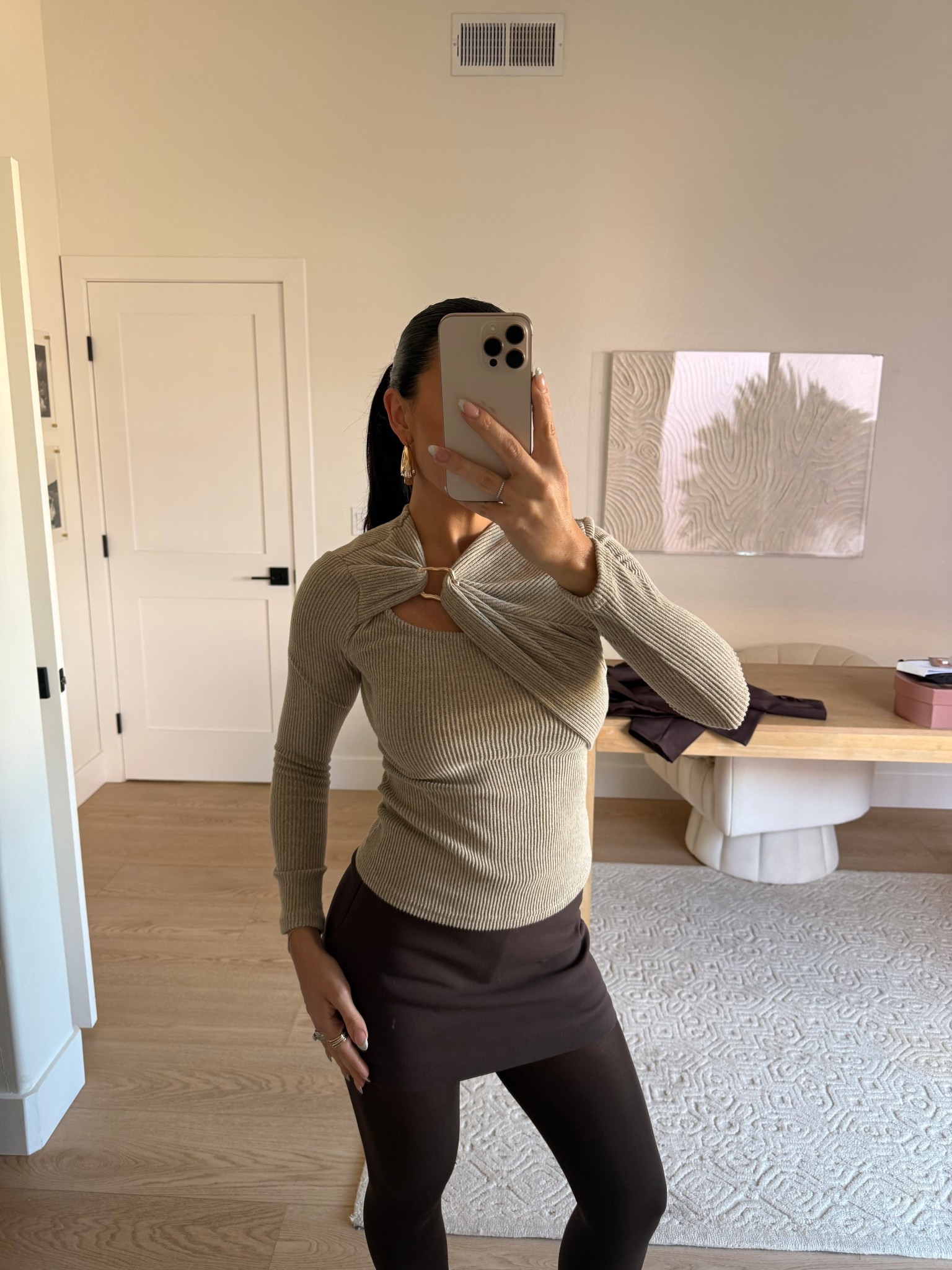 Amazon knit workwear approved top. I’m in a size XS // my skirt is from dynamite size 2 

Amazon finds 
Office outfit 


#LTKWorkwear #LTKSeasonal #LTKFindsUnder50