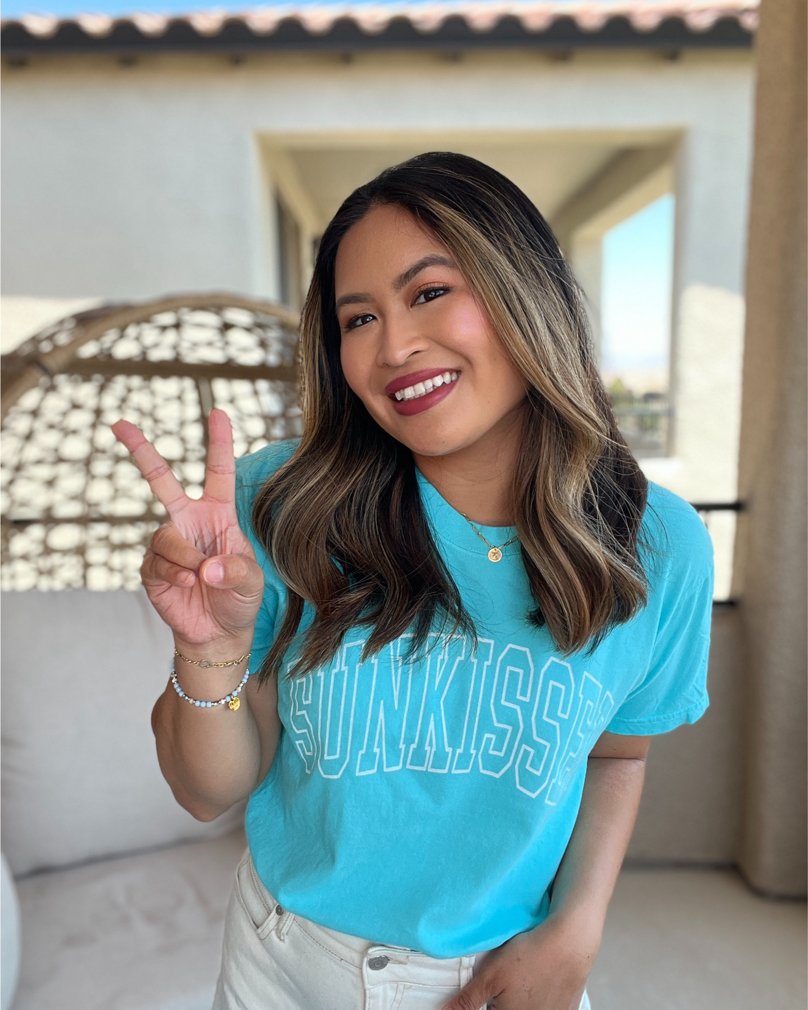 Graphic tees all day long! ☀️

#LTKFindsUnder100 #LTKStyleTip