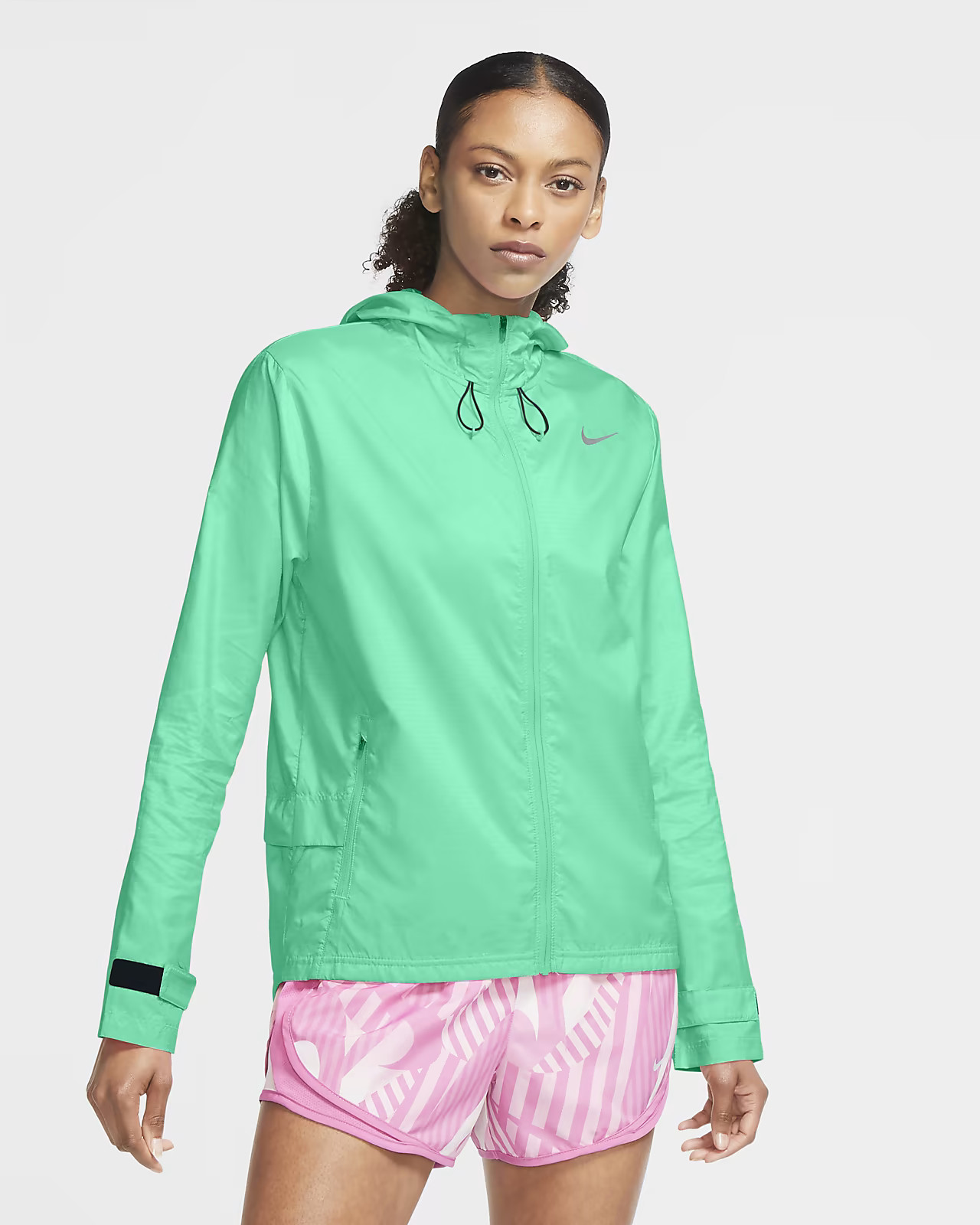Nike Essential | Nike (US)