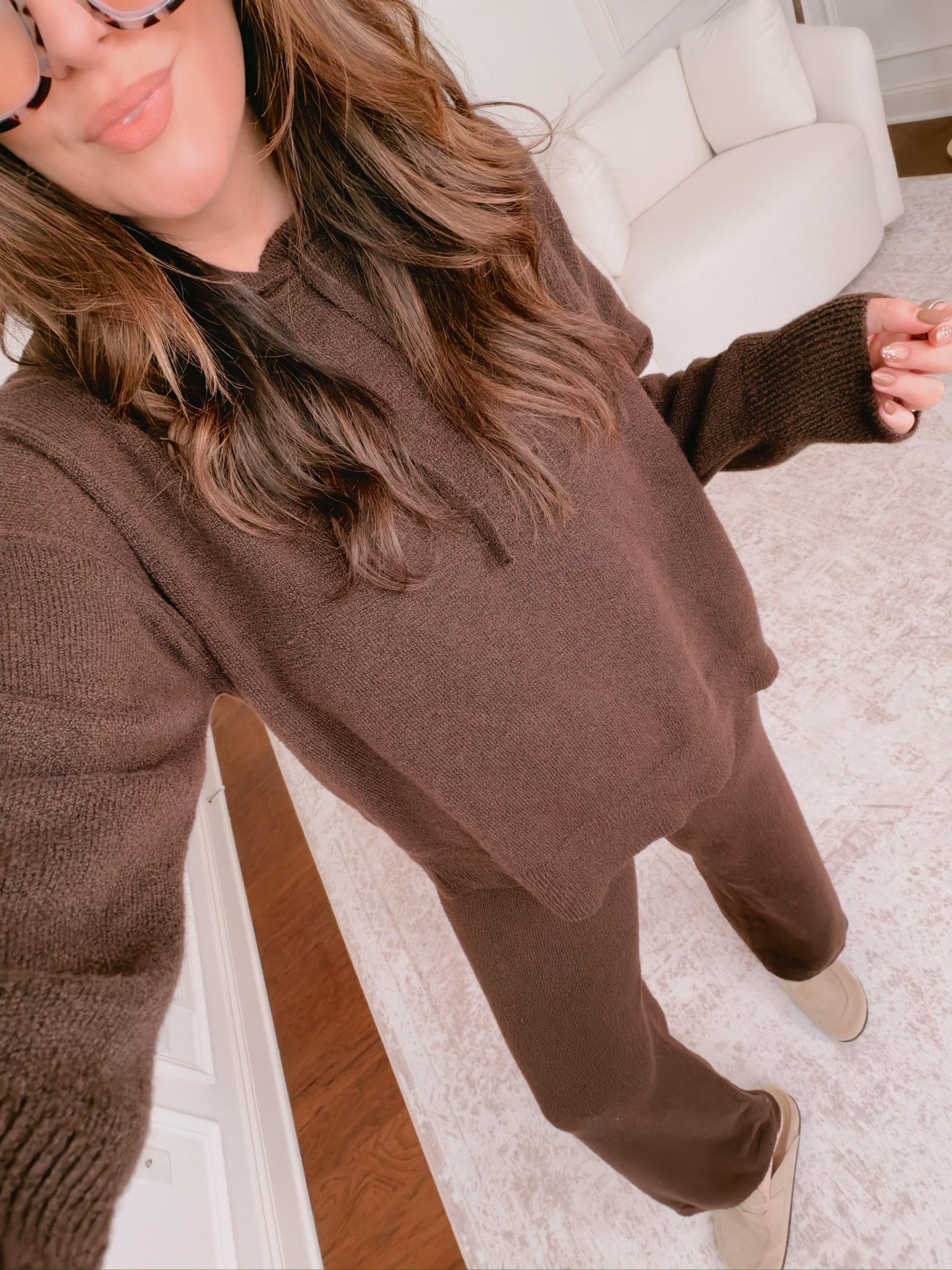wearing a XL in this set 

 #LTKSeasonal #LTKMidsize