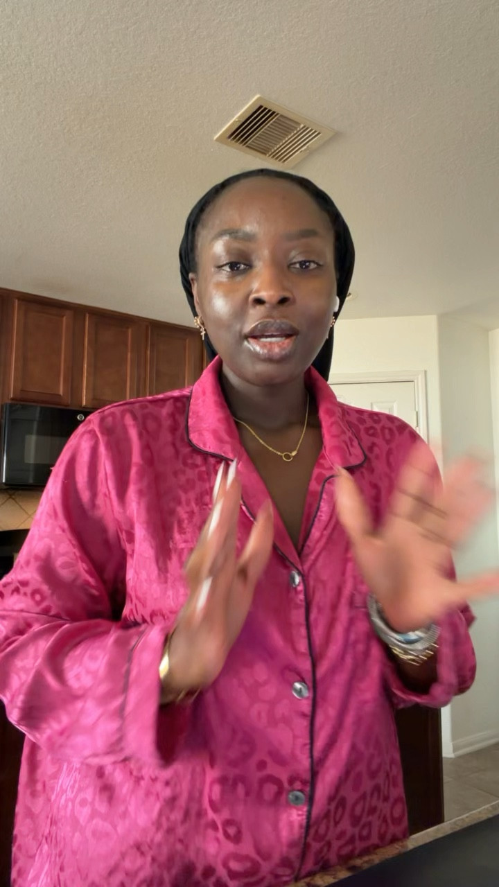 You know how much I live for matching satin pajamas and they’re getting ruined! Aaaaah! I need to buy new ones. 

#LTKdayinmylife