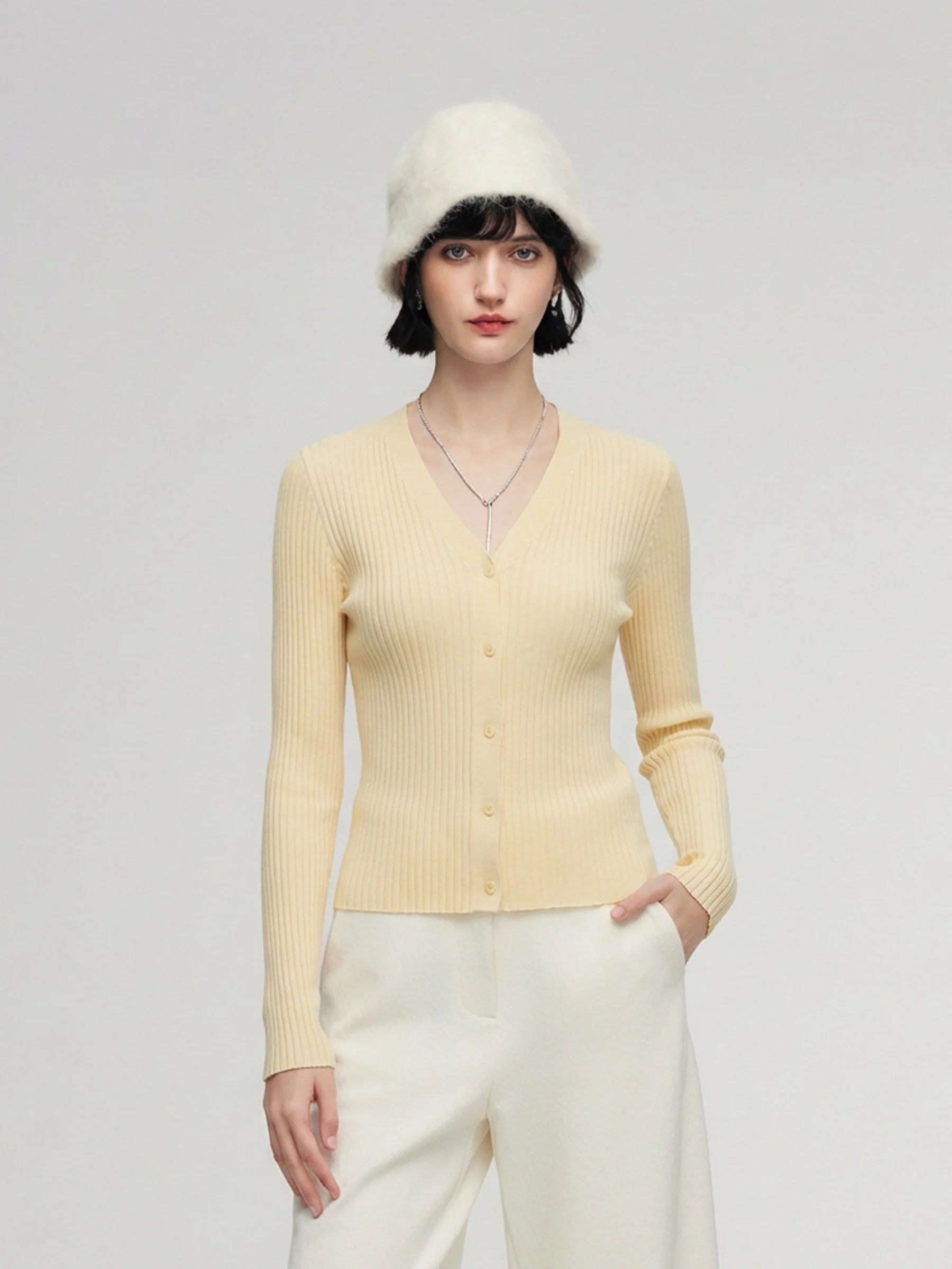 Cotton Mulberry Silk Blend V-Neck Women Cardigan | GOELIA