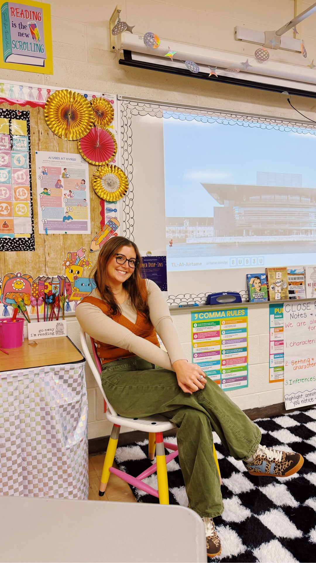 It’s FALL in my classroom. Here’s one of my favorite OOTDs. #vest #layering 
#freepeople 

#LTKStyleTip #LTKWorkwear #LTKSeasonal