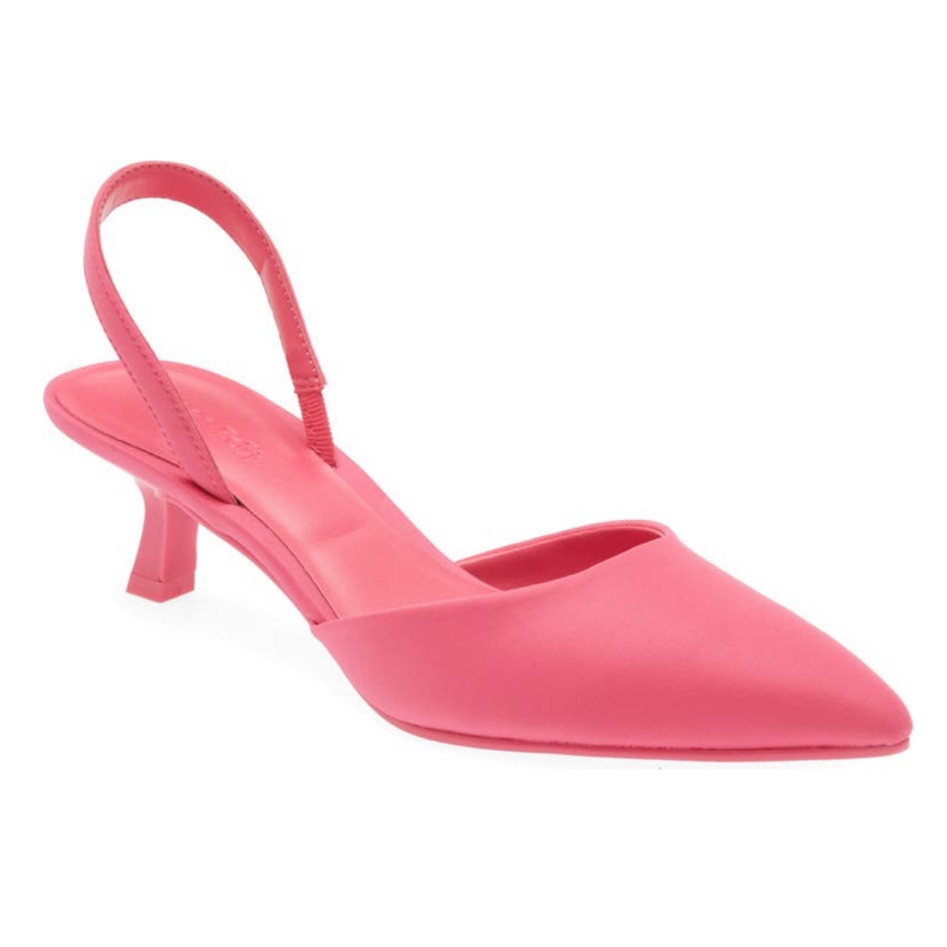 Short heels, pointed toe heels, pink heels

#LTKunder50 #LTKshoecrush #LTKstyletip