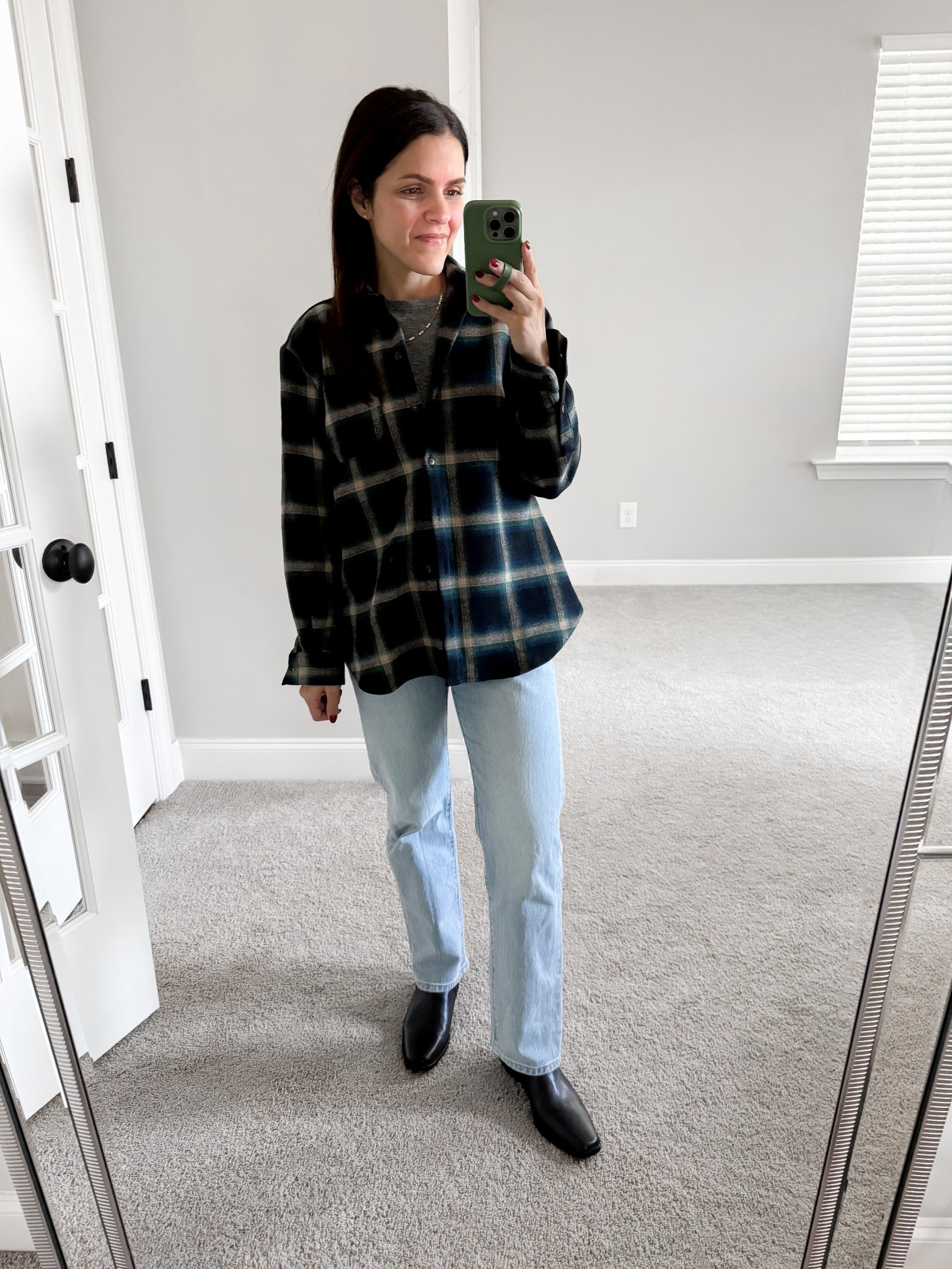 What I’m wearing today —
plaid shirt jacket, Sézane
Straight jean: Levi’s, tts
Boot: Madewell, tts 


#LTKStyleTip #LTKootd