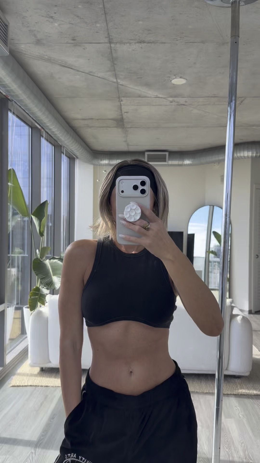 Crop top committee!🫶🏼🤍🩶🖤

The ultra cropped crop top from Amazon is my GO to for lounge pants, jeans, AND skirts! I’m in a size small and I’m usually a size small, 2, and 125 pounds✨


#LTKspring #LTKgrwm #LTKspringtrends