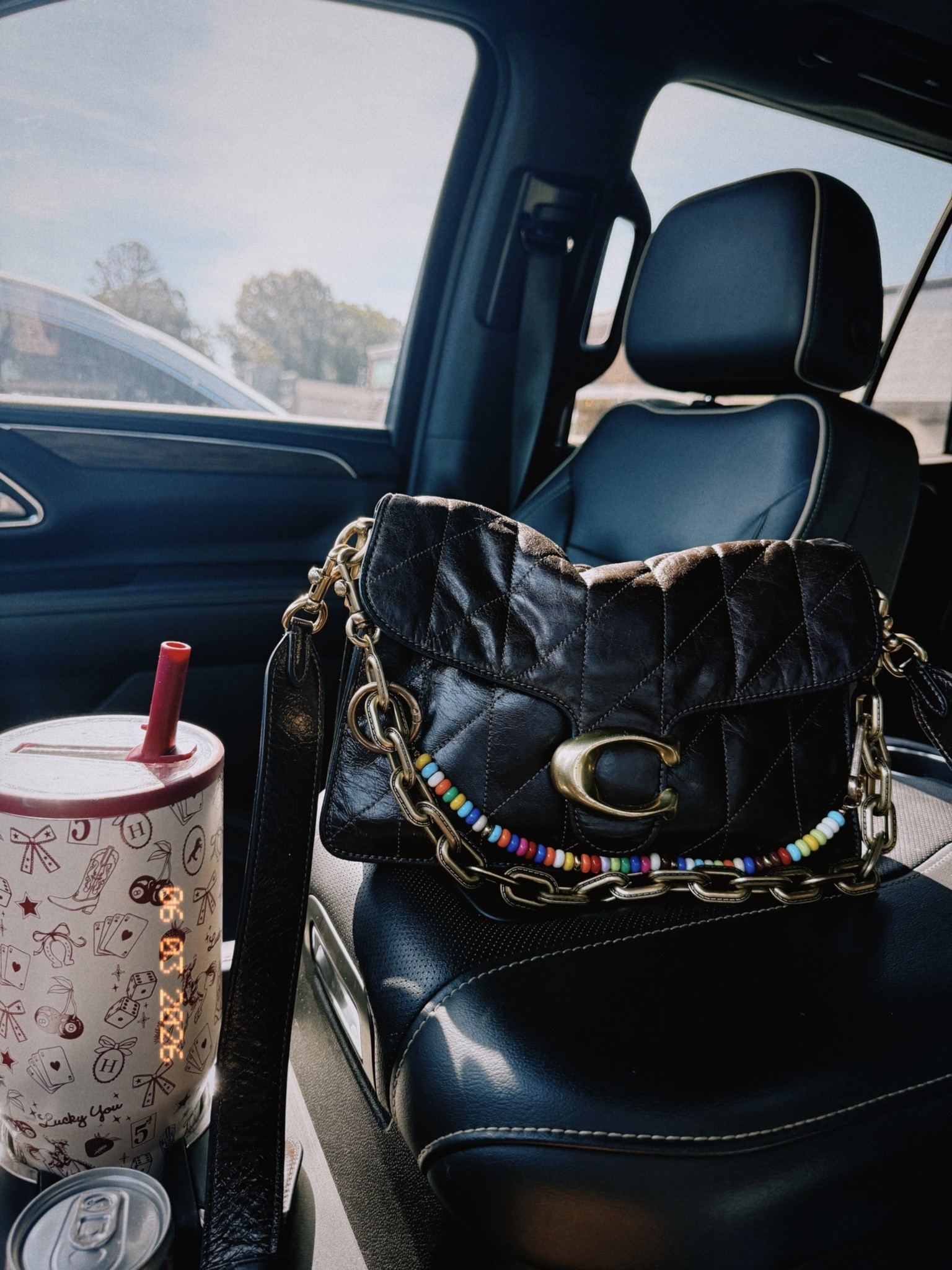 my essentials ✨🩷🫧

#LTKmomlife #LTKootd #LTKdayinmylife