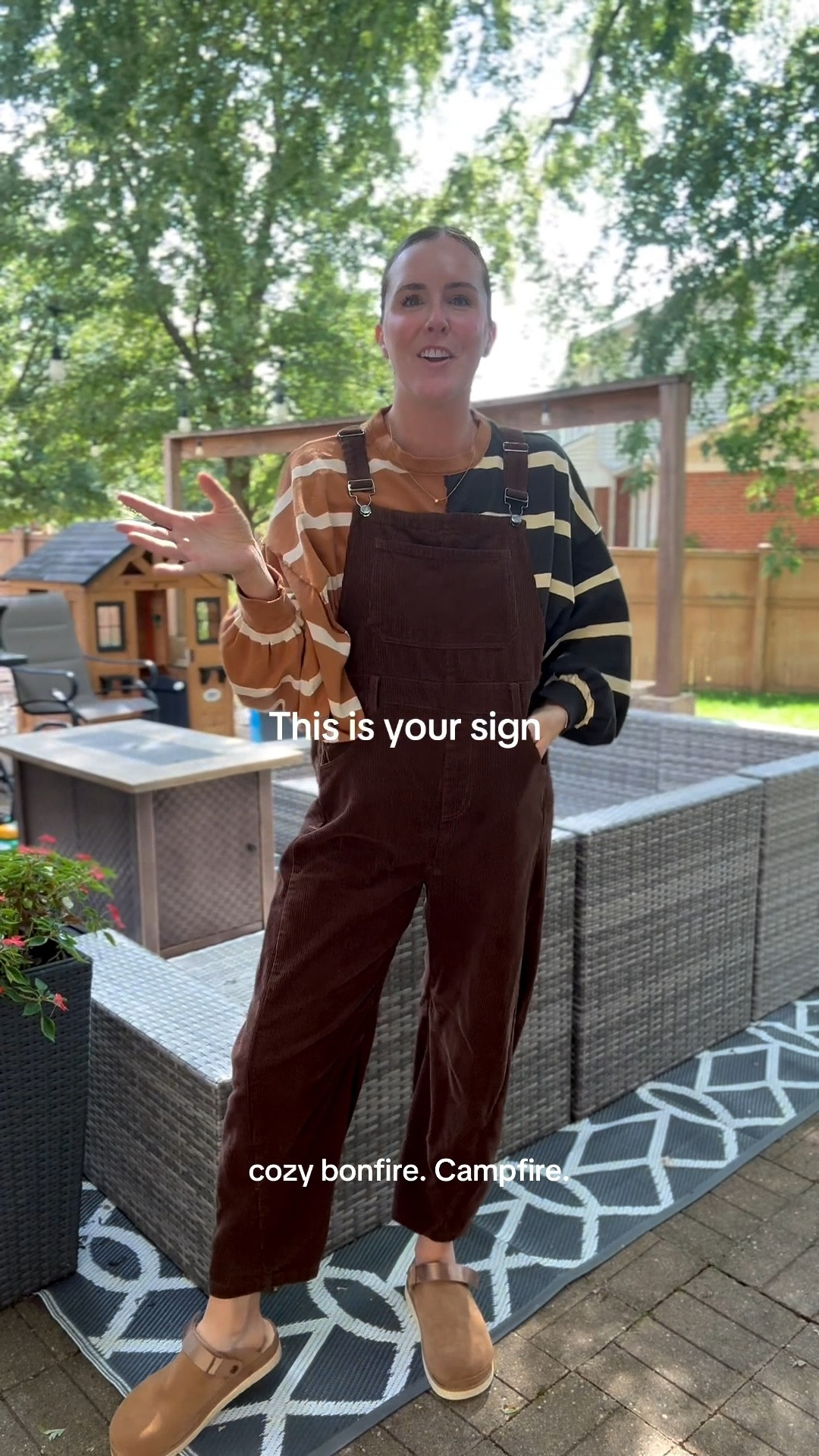 Perfectly oversized overalls. I’m wearing my true size M. These are a great free people dupe for under $50! 

#LTKStyleTip #LTKFindsUnder50 #LTKTall