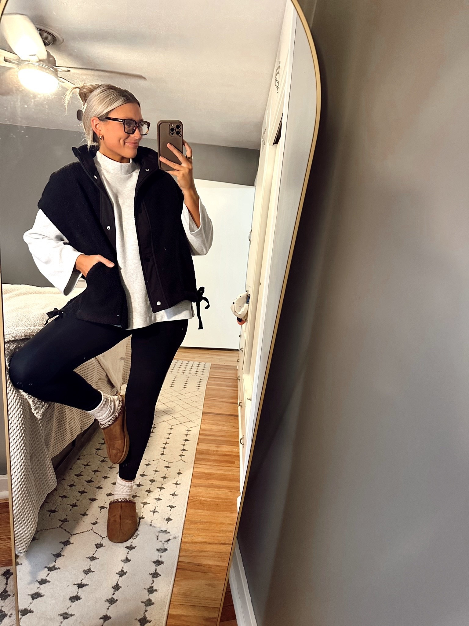 Cozy OOTD

#LTKmomlife #LTKgrwm #LTKootd