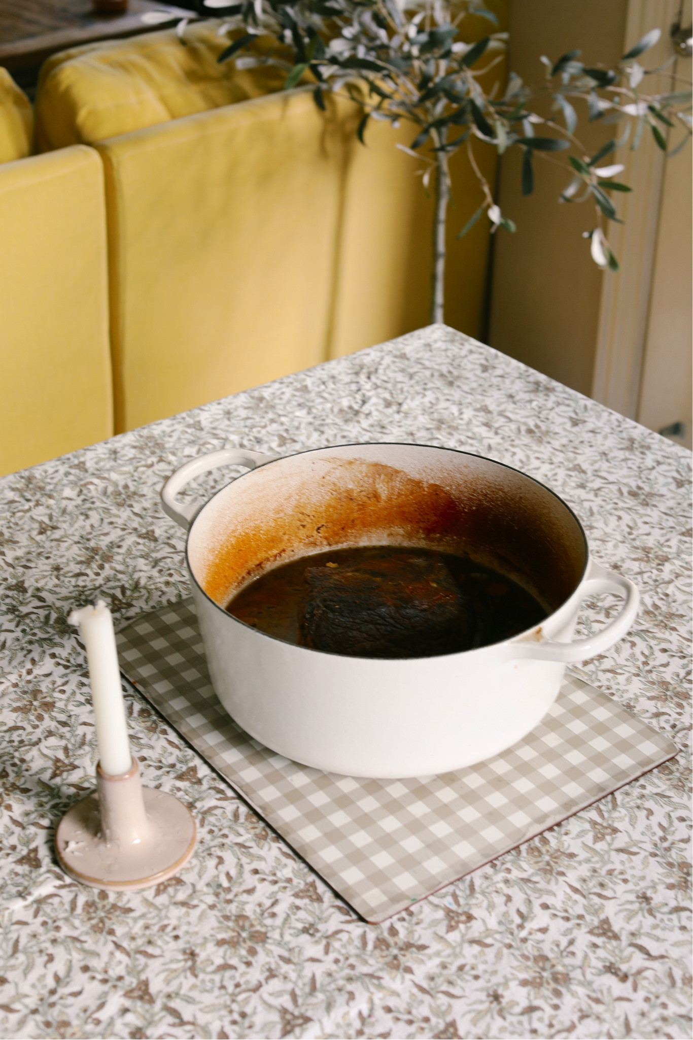 It’s pot roast season. And chili season. And soup season…which means it’s Dutch Oven season. My favorite pot that I’ve used nearly every week for 13 years straight is an absolute essential. 

#LTKhome #LTKHoliday #LTKSeasonal