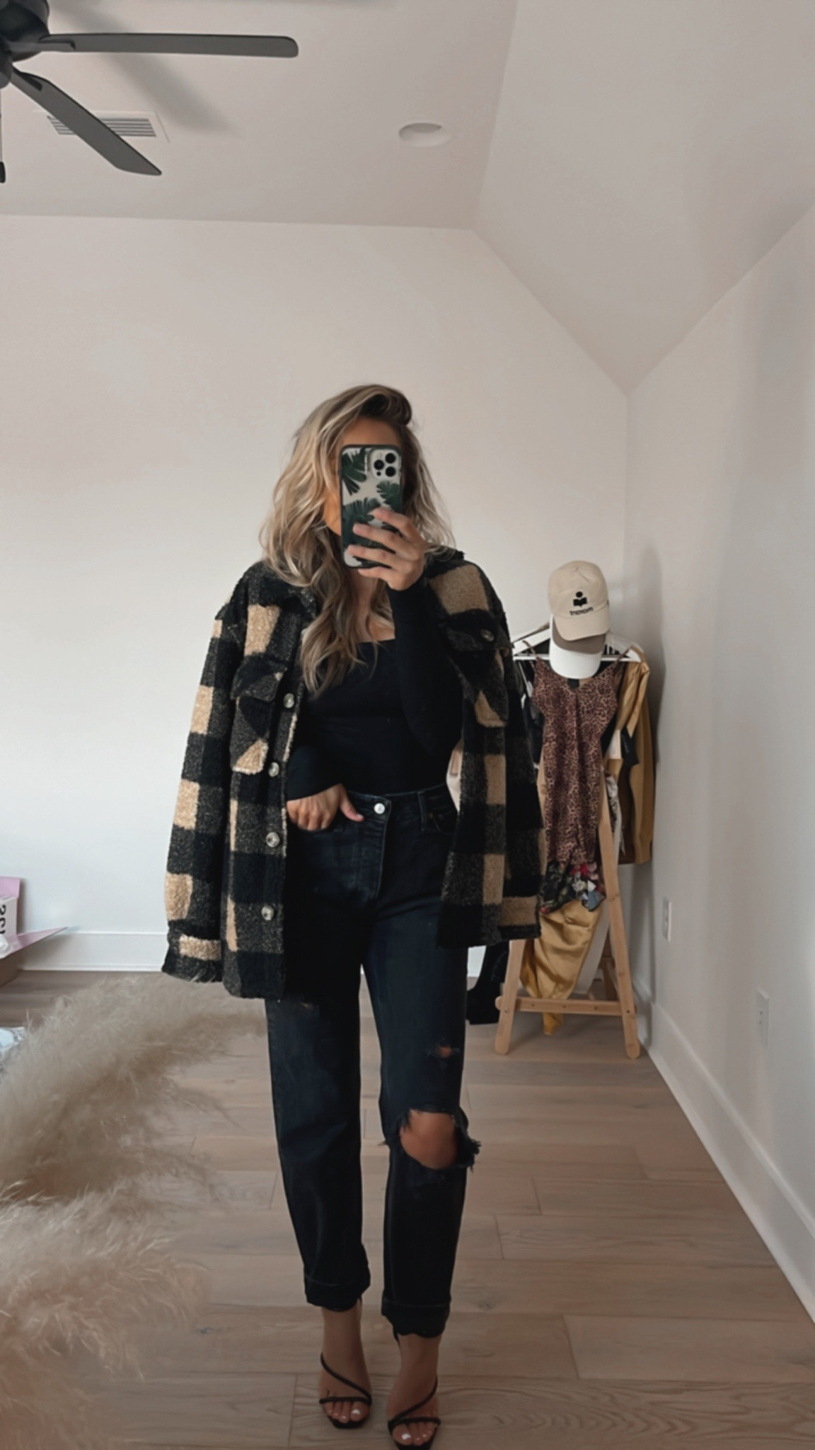 Fall shacket xs
Plaid shacket xs

#LTKtravel #LTKsalealert #LTKSeasonal