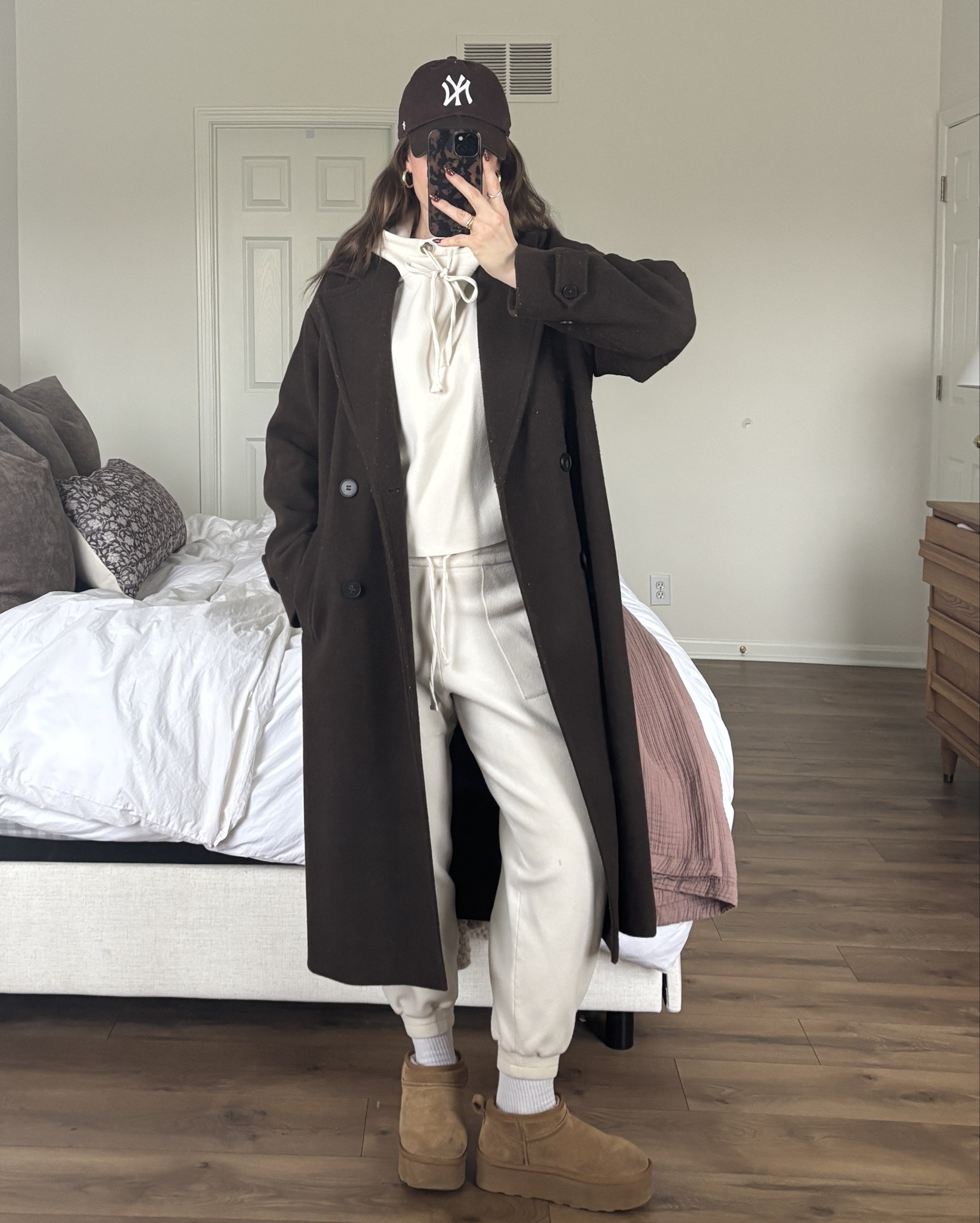 the outfit I lived in this winter season 🐻🤎☕️☃️🌨️

#LTKootd #LTKSeasonal #LTKmomlife