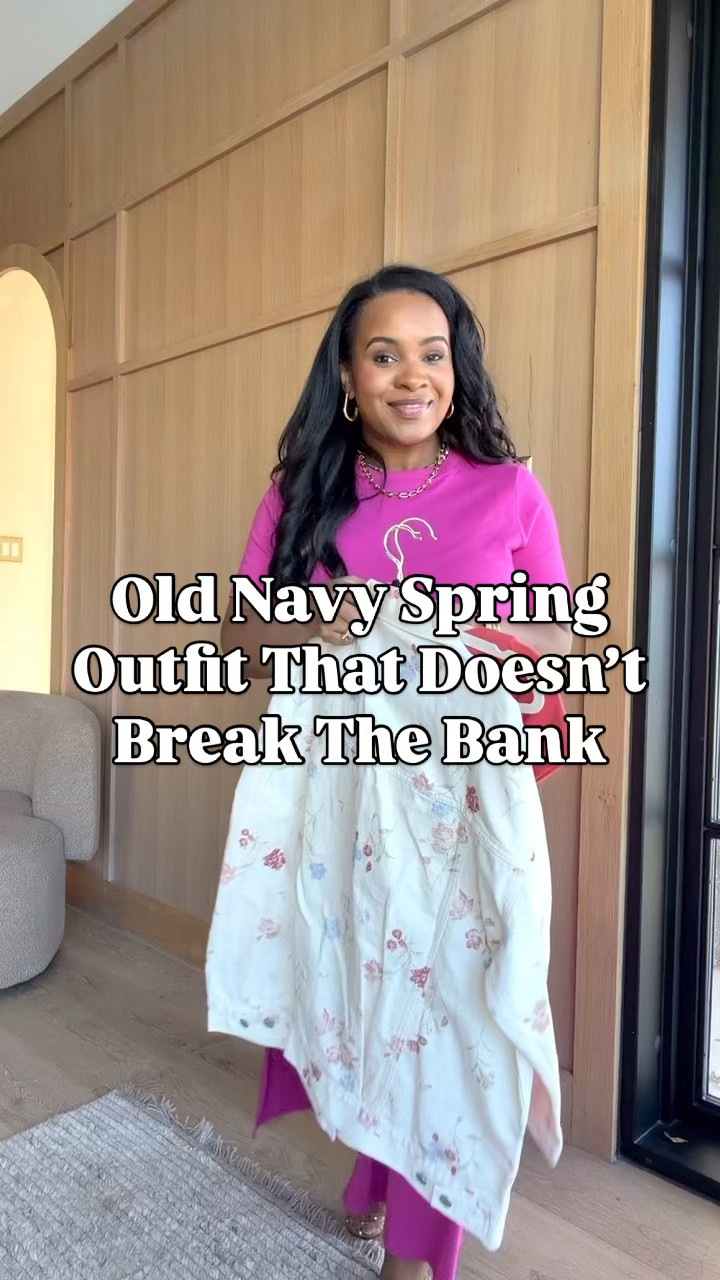 Old Navy is 40% off right now! 🤩 Love this look for spring! 

#LTKootd #LTKMidsize #LTKSpringSale