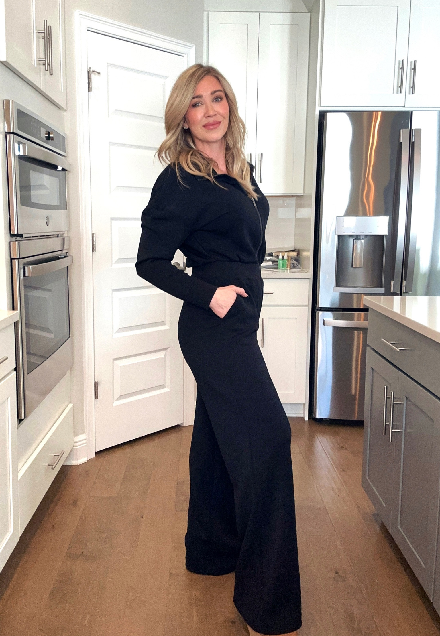 I’ll be living in this! So soft & comfortable!!

Spanx air essentials, loungewear