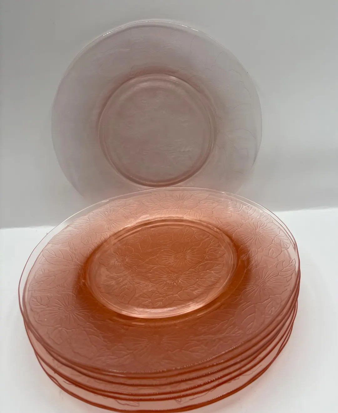 Vintage Macbeth-Evan’s pink depression glass dessert plates featuring the dogwood pattern set o... | Etsy (US)