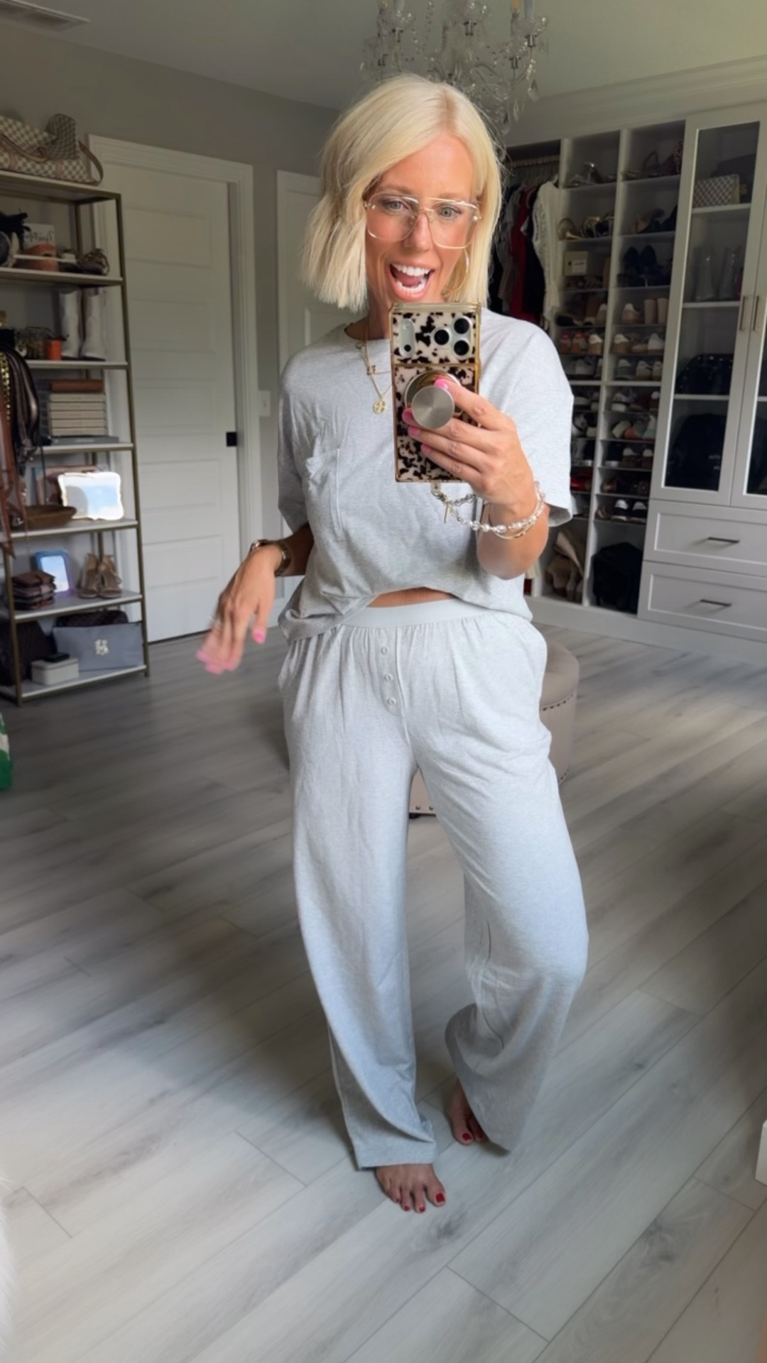 Wearing size small

#LTKSaleAlert #LTKootd #LTKmomlife