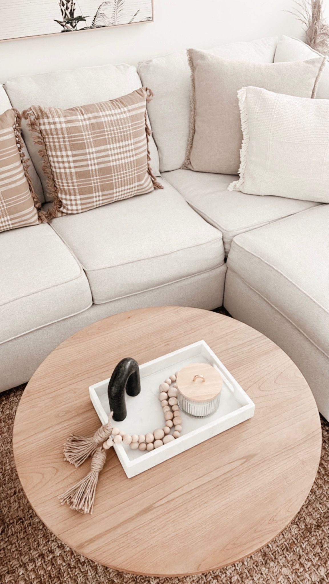Coffee table and pillow refresh 

#homedecor #fall #falldecor #neutral #neutralstyle #neutraldecor #targetstyle 

#LTKhome #LTKstyletip
